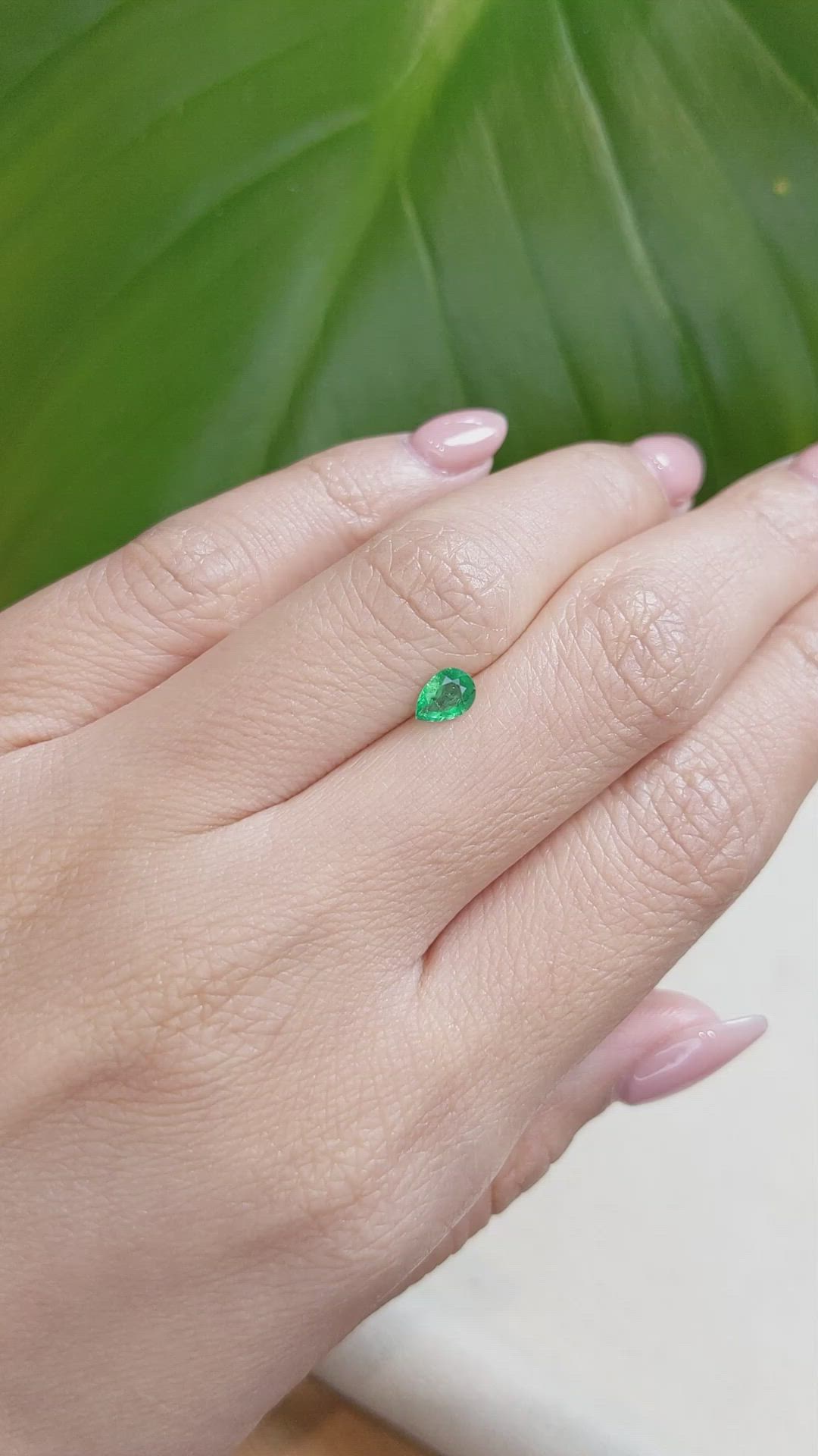 0.33 Ct. Emerald from Zambia Size Video