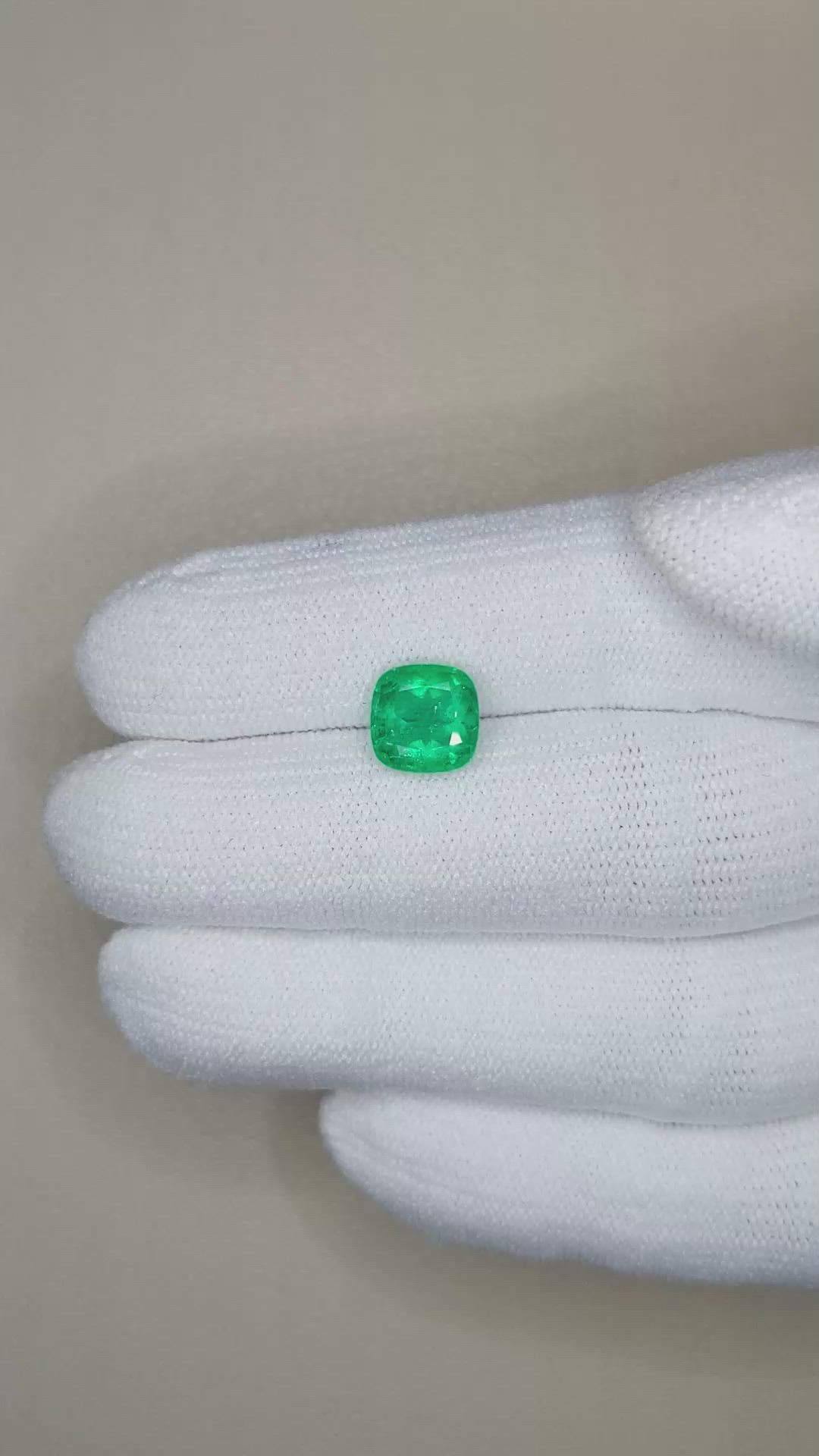 1.75 Ct. Emerald from Zambia Size Video