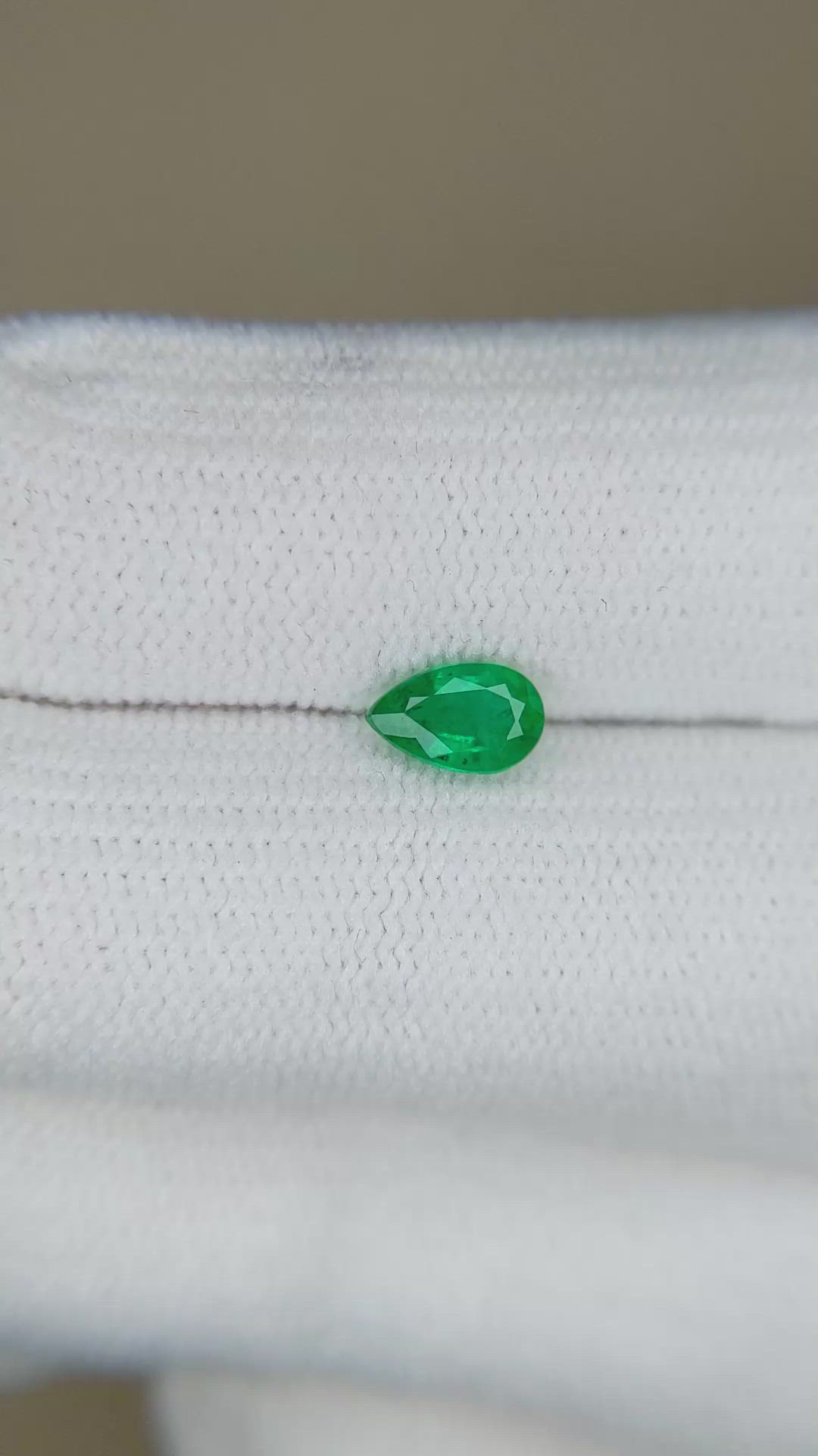 0.40 Ct. Emerald from Zambia Size Video