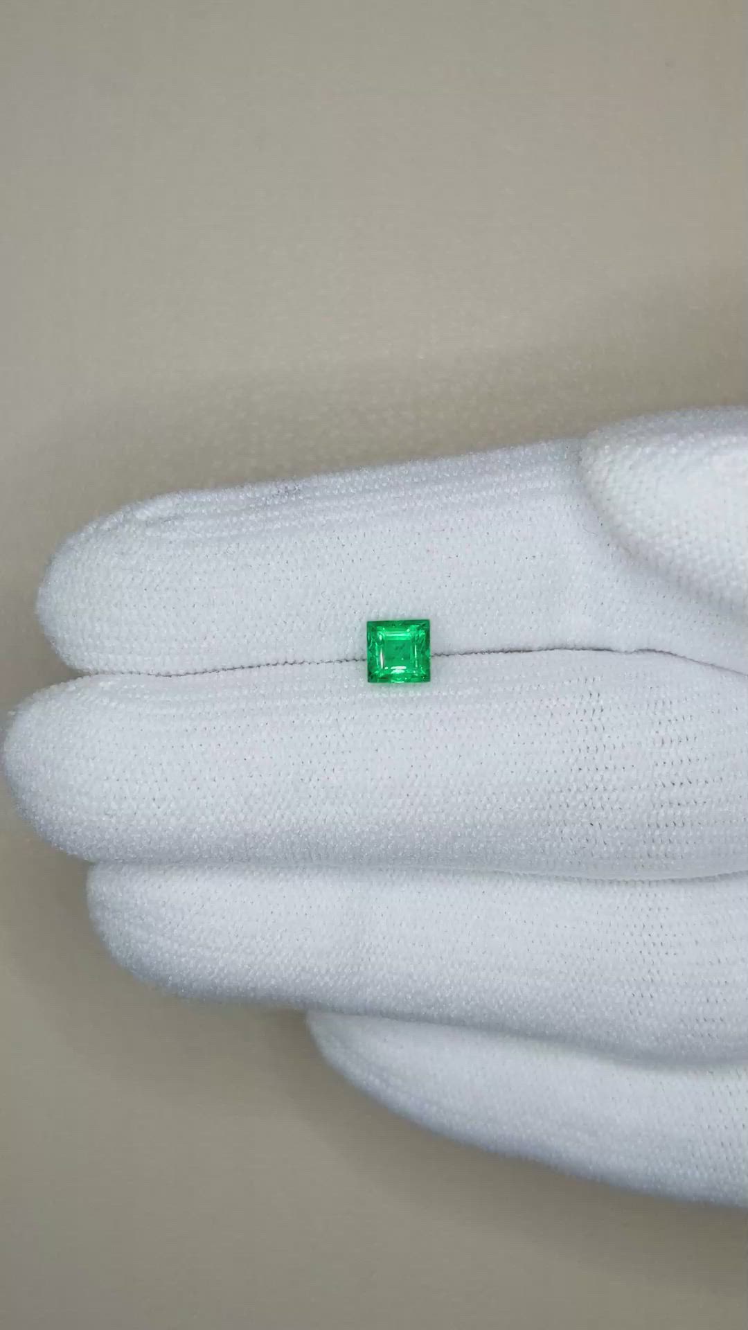 0.53 Ct. Emerald from Zambia Size Video