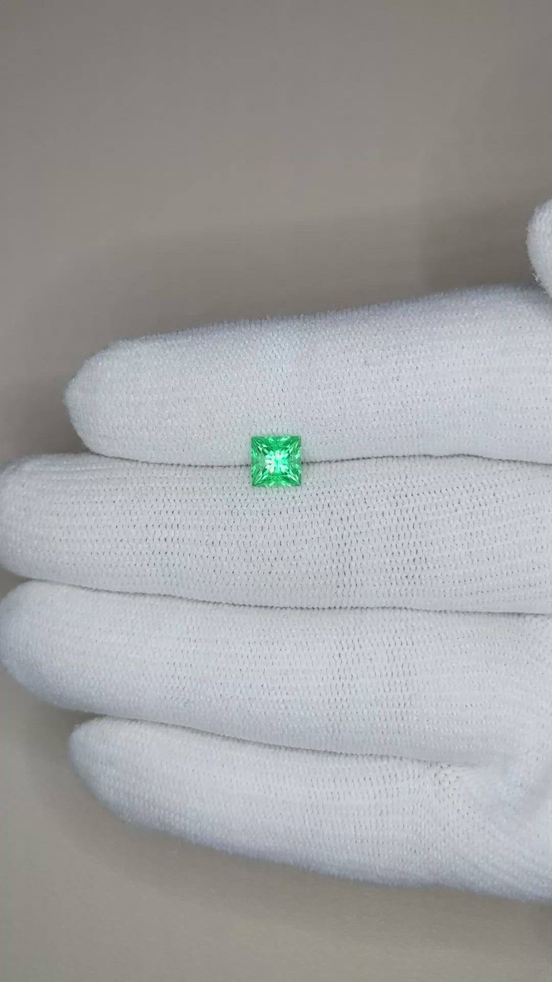 0.85 Ct. Emerald from Afghanistan Size Video