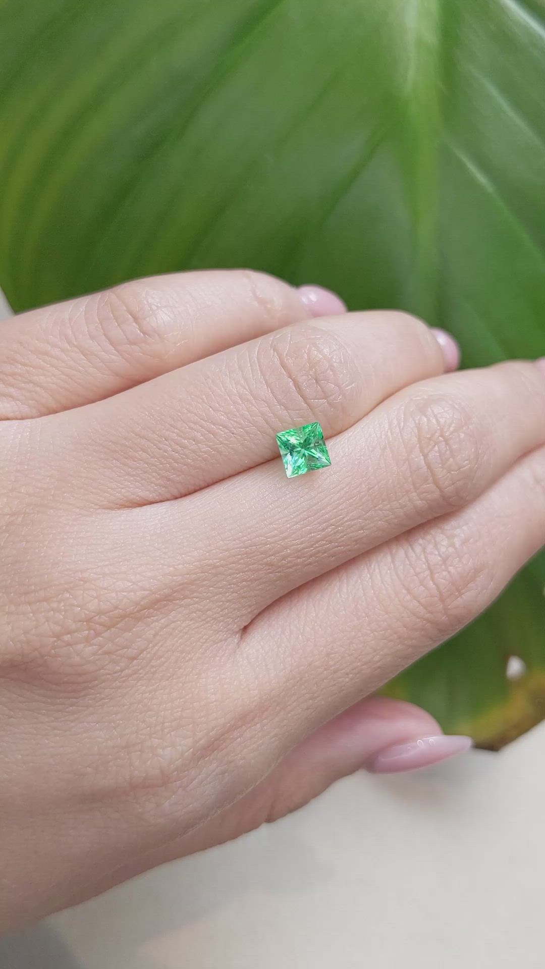 0.85 Ct. Emerald from Afghanistan Size Video
