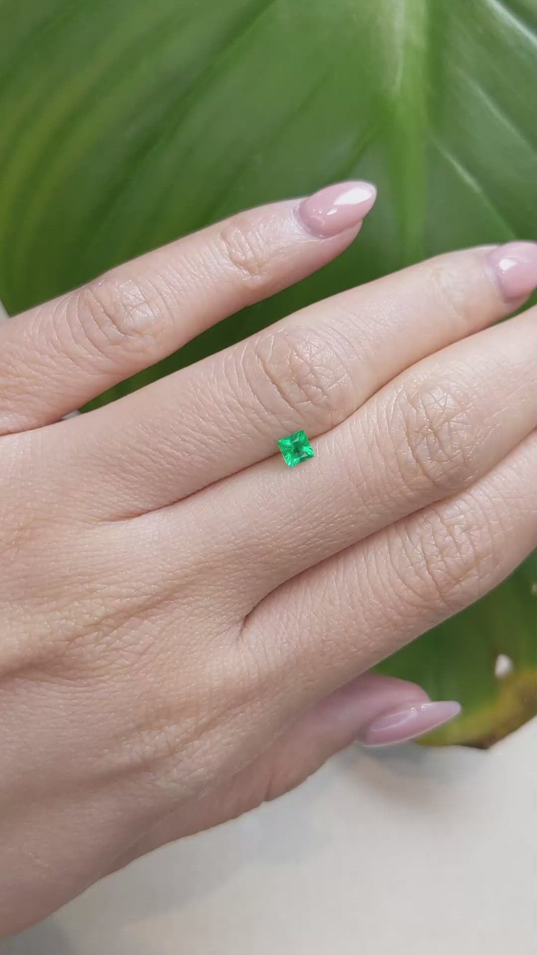 0.23 Ct. Emerald from Afghanistan Size Video