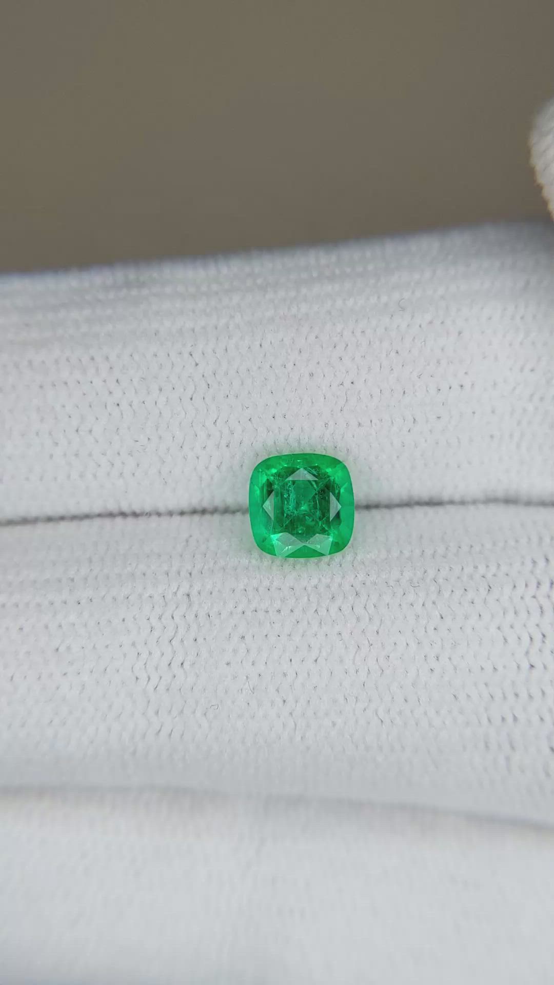 0.62 Ct. Emerald from Afghanistan Size Video