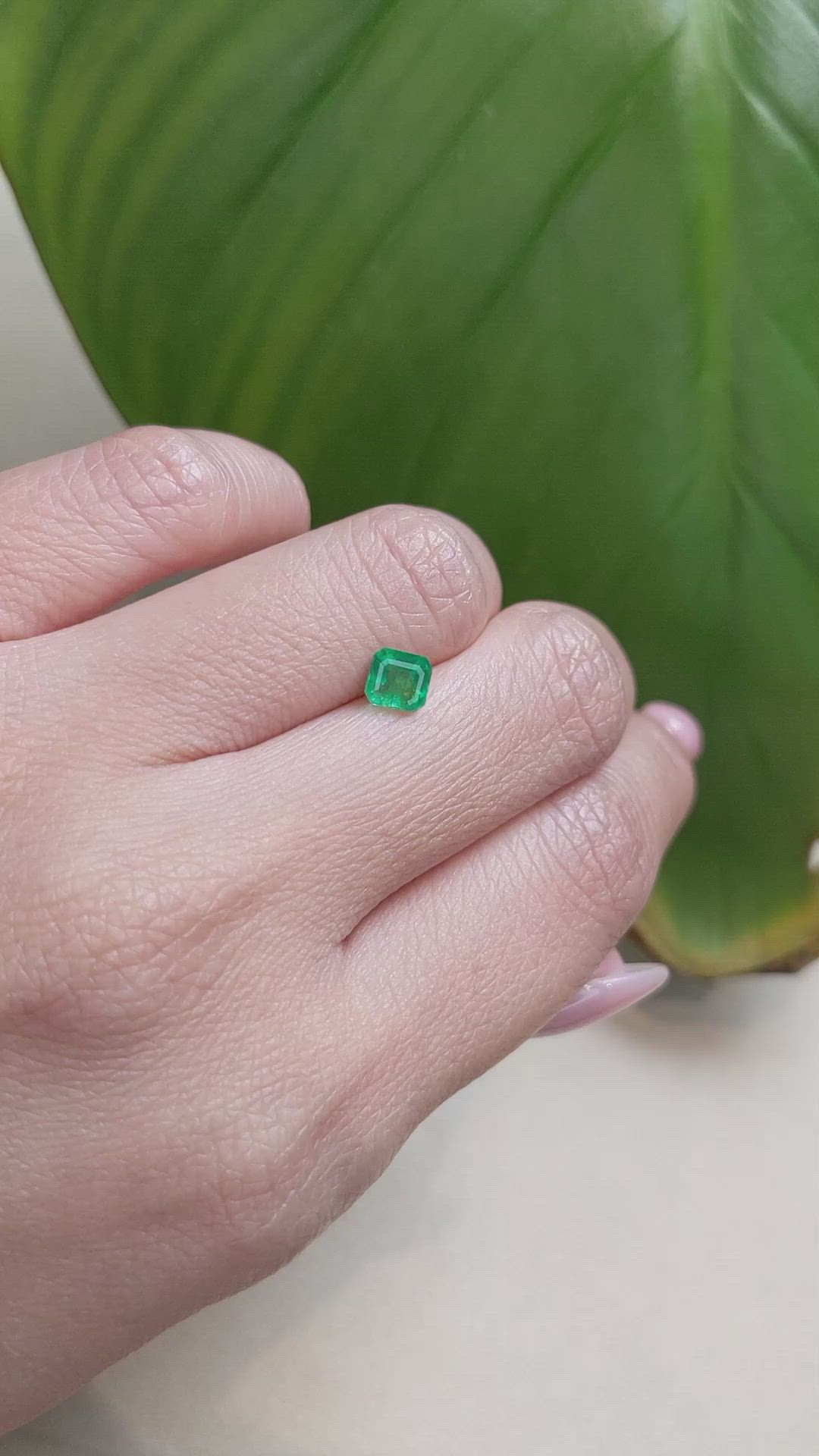 0.64 Ct. Emerald from Colombia Size Video