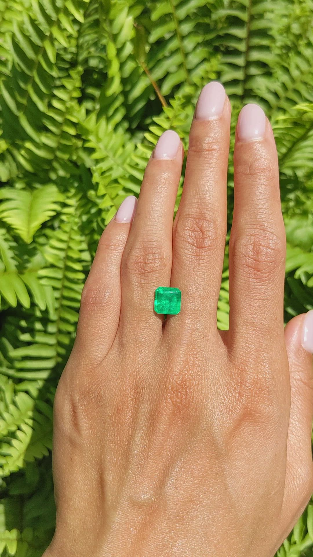2.53 Ct. Emerald from Colombia Size Video