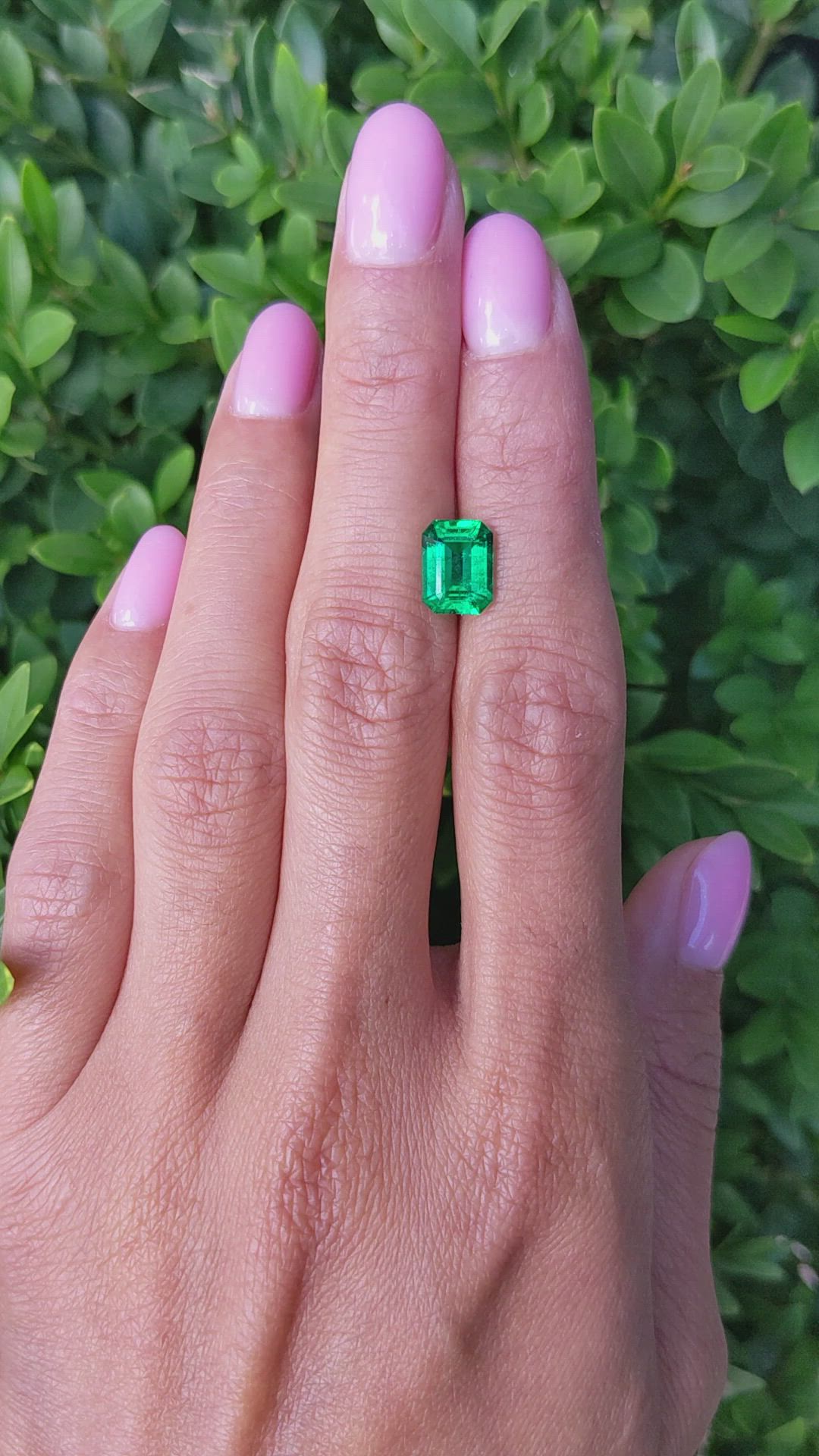 2.04 Ct. Emerald from Colombia Size Video
