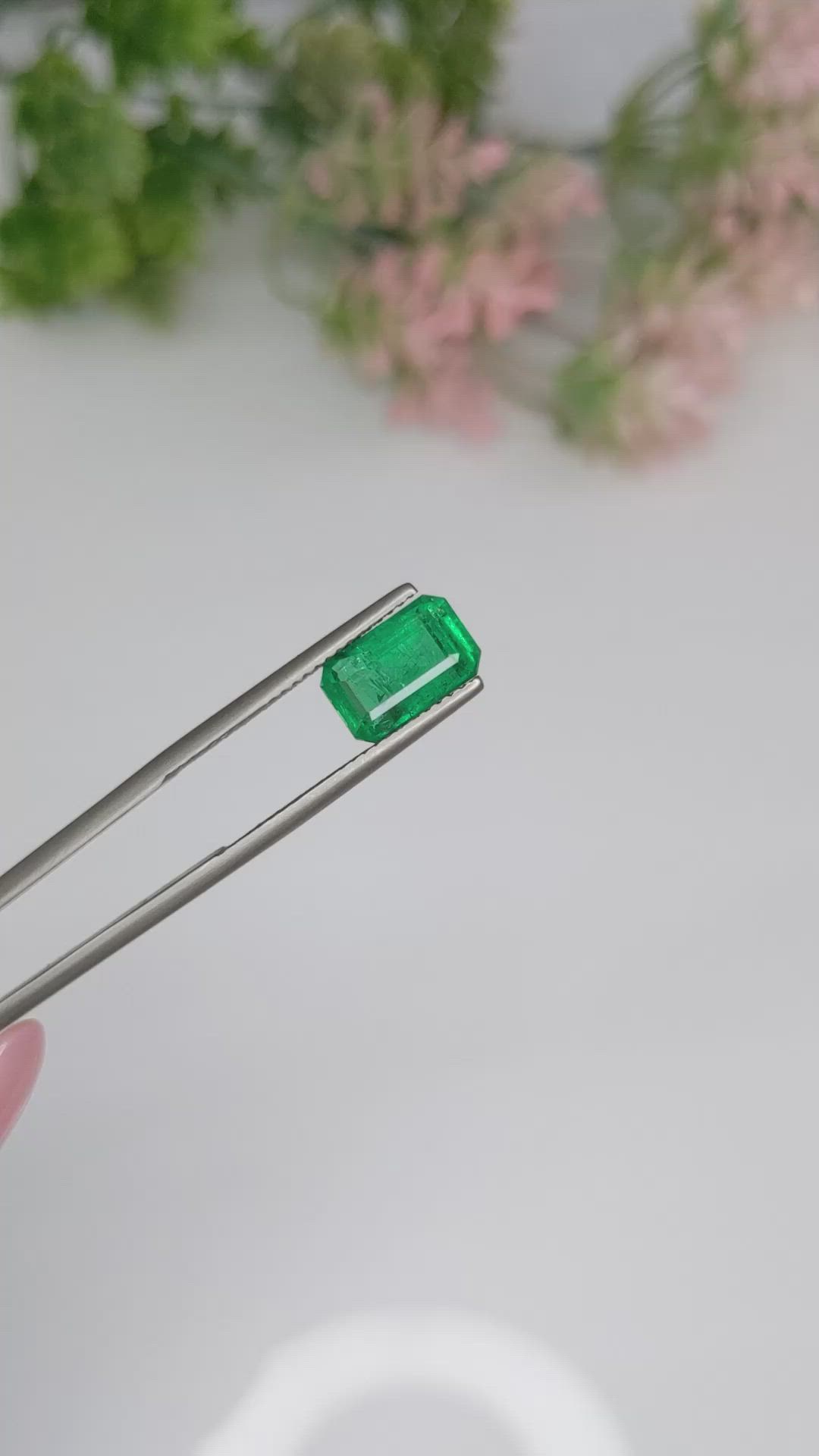2.55 Ct. Emerald from Zambia Size Video