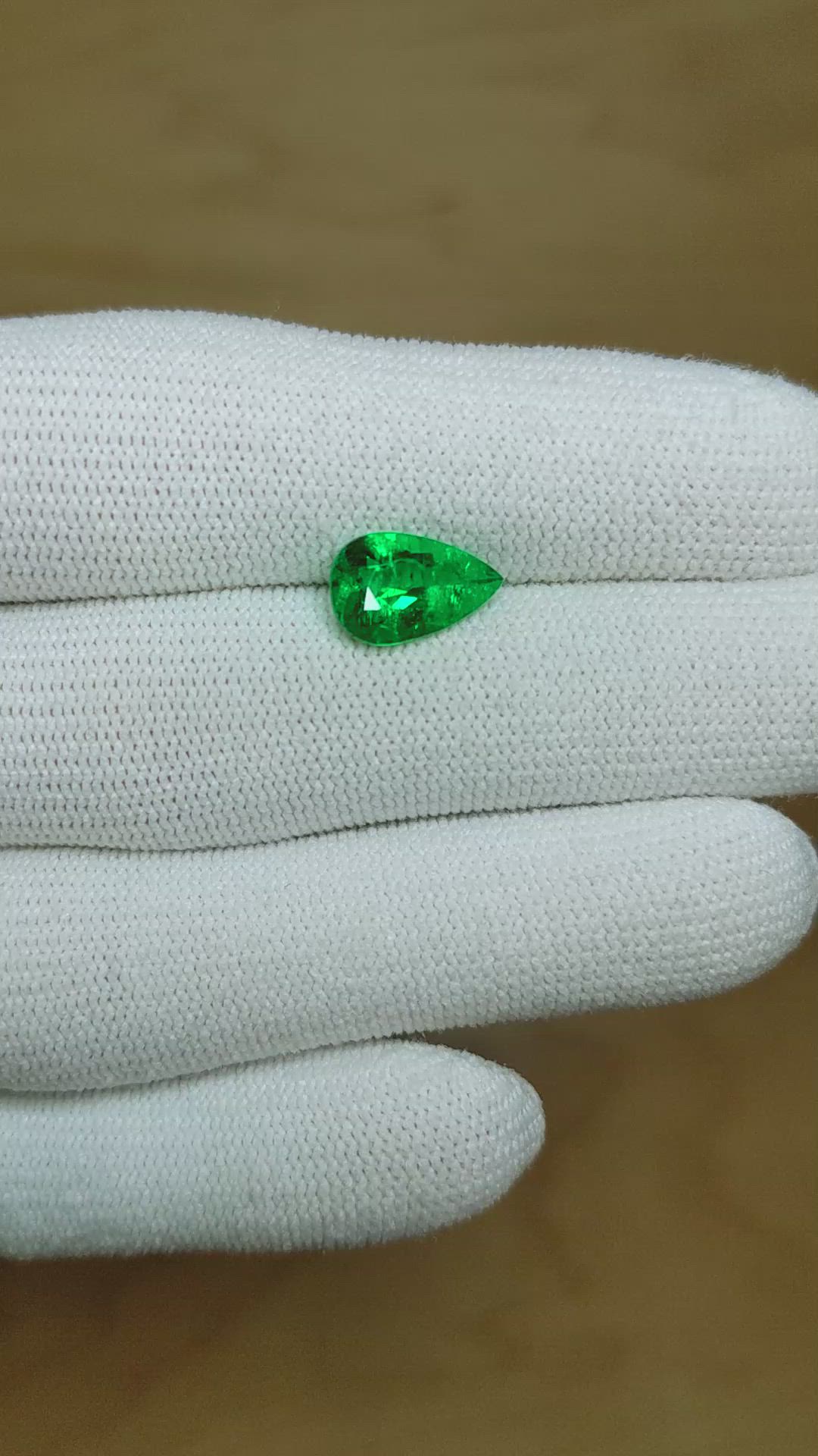 1.72 Ct. Emerald from Colombia Size Video
