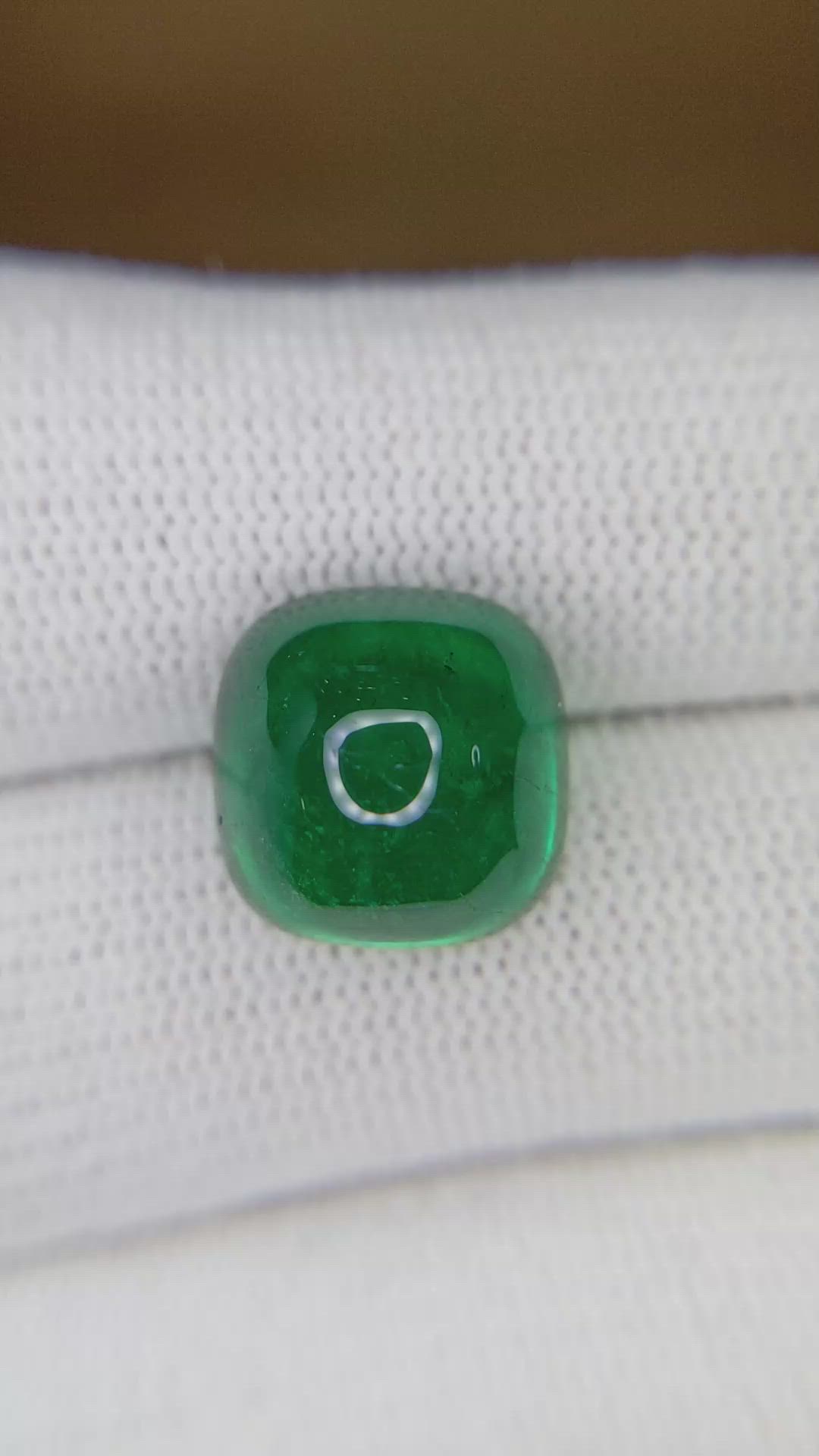9.34 Ct. Cabochon Emerald from Colombia Size Video