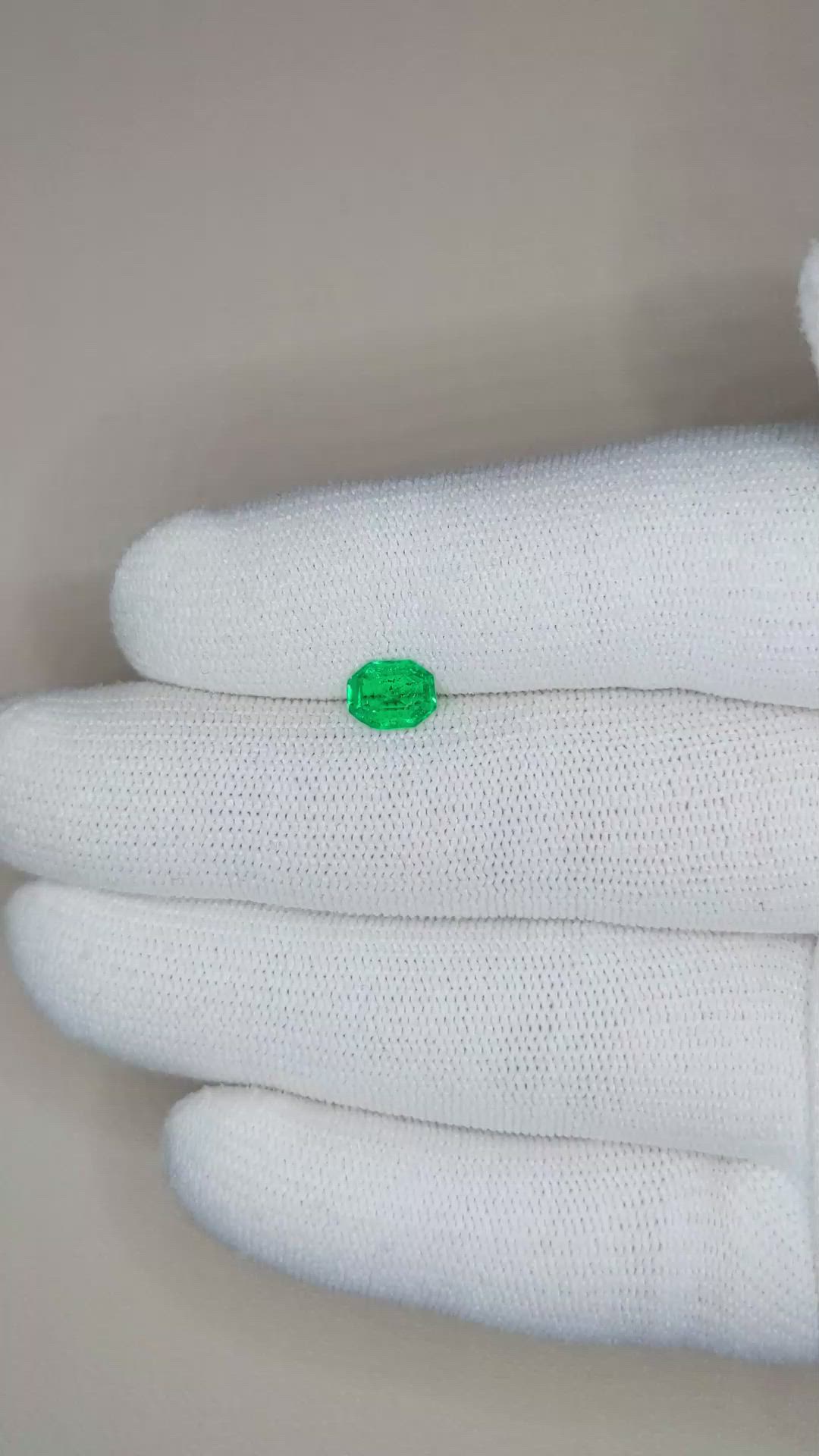 0.58 Ct. Emerald from Colombia Size Video