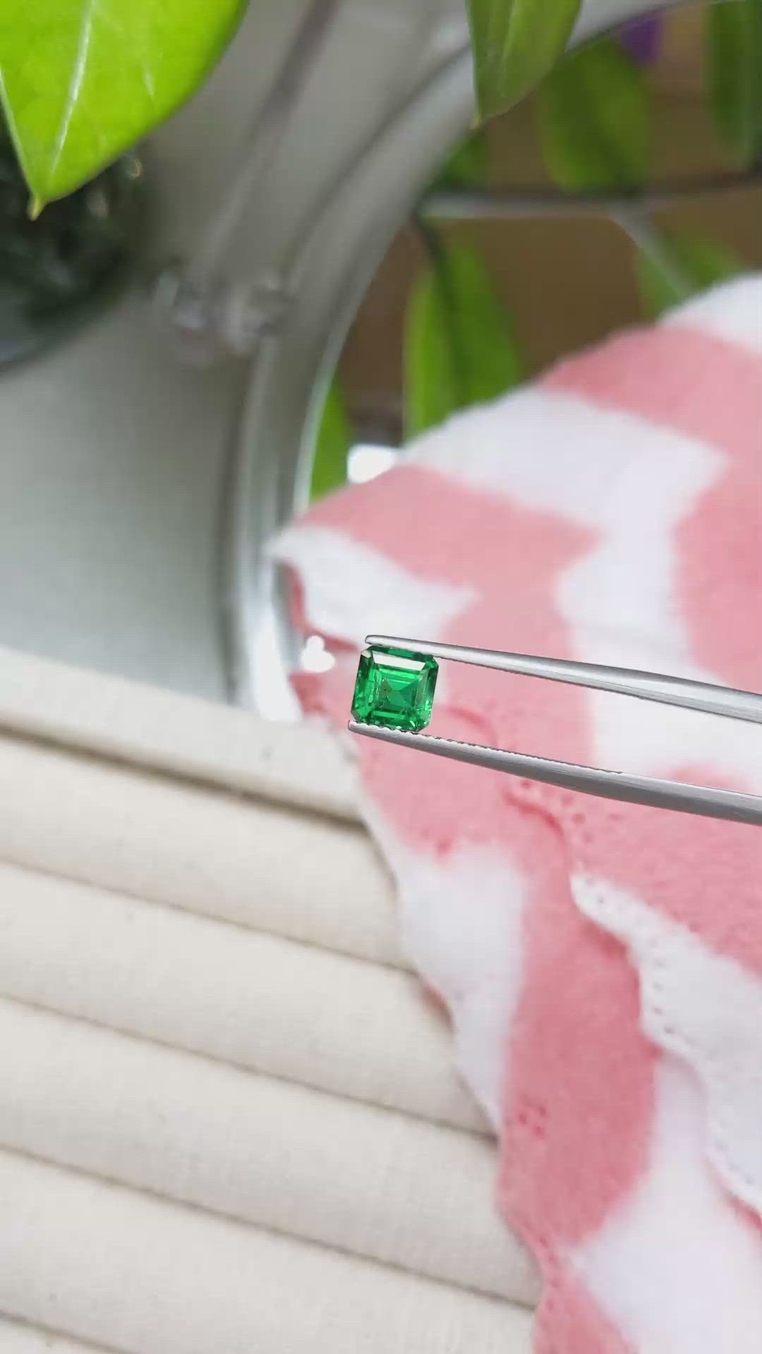 0.91 Ct. Emerald from Zambia Size Video
