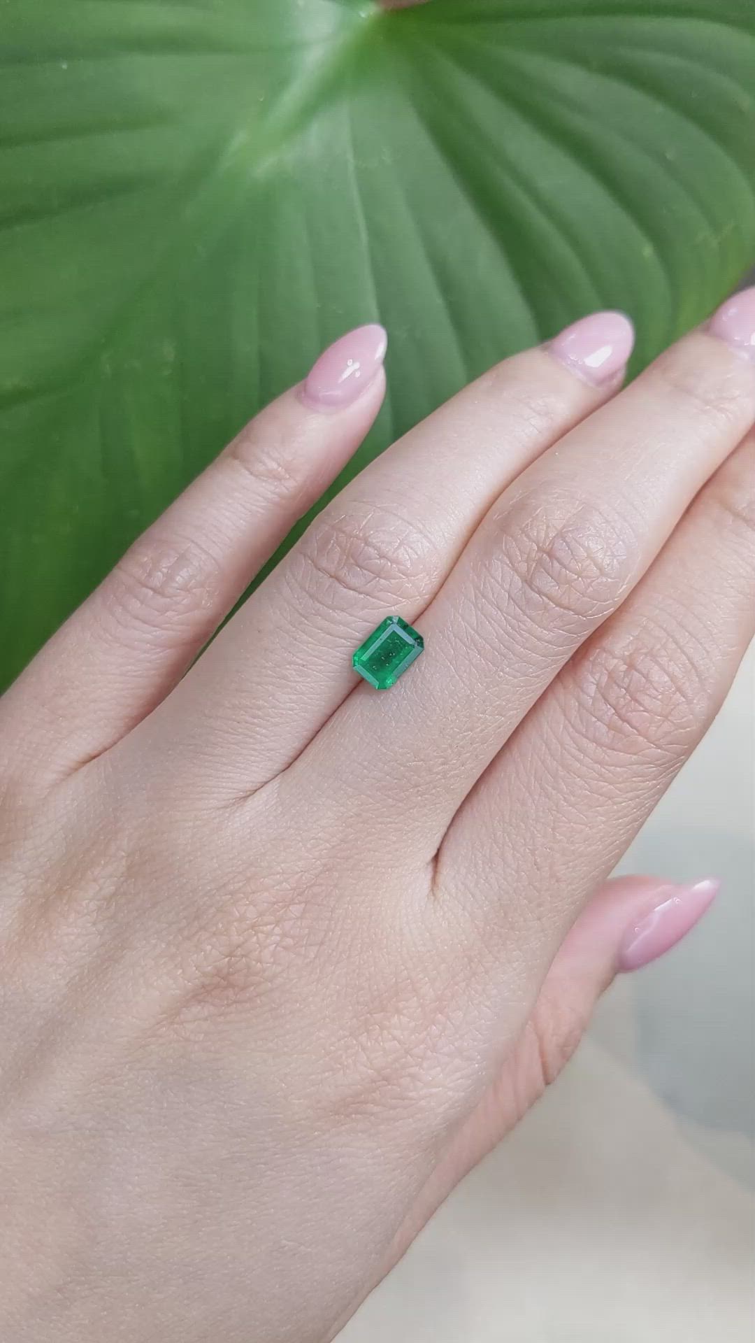 0.76 Ct. Emerald from Brazil Size Video