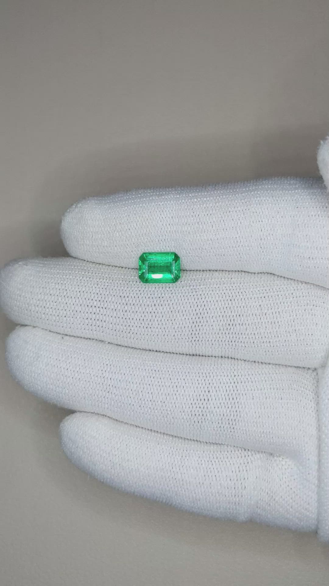 1.10 Ct. Emerald from Brazil Size Video