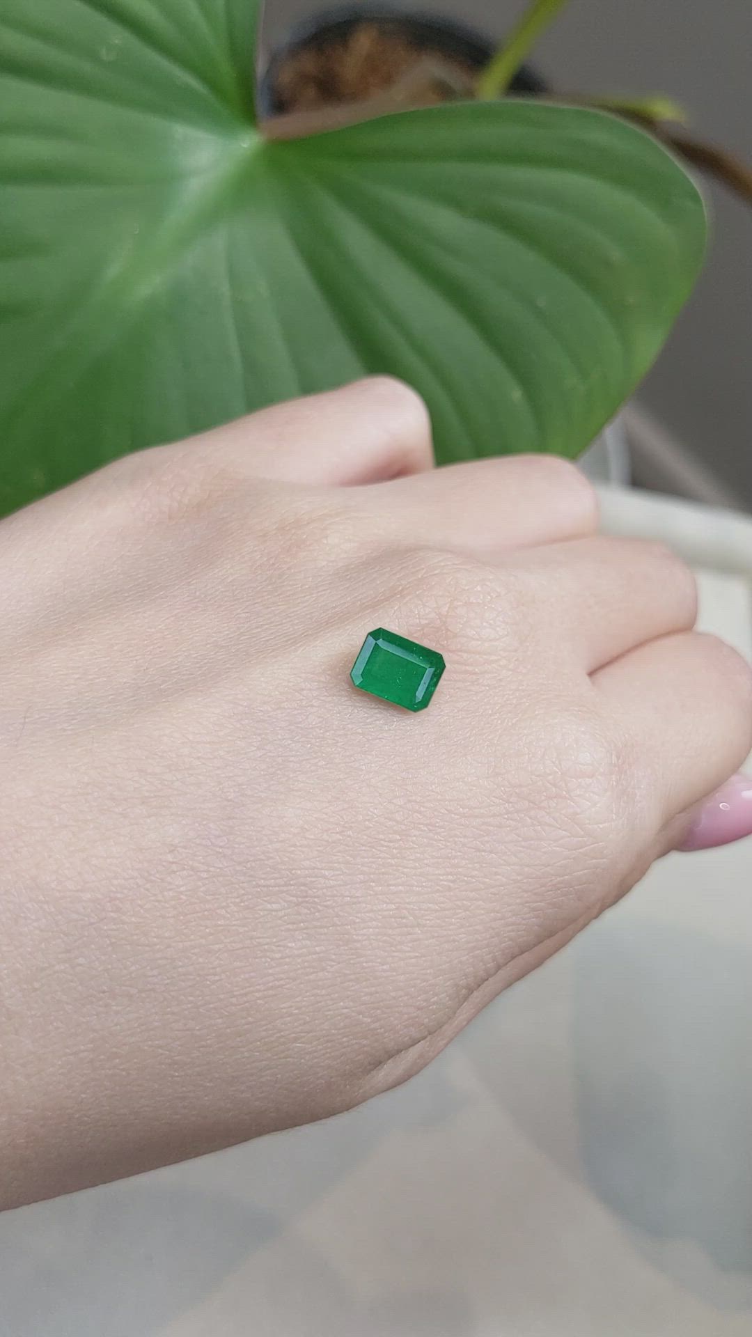 1.51 Ct. Emerald from Brazil Size Video