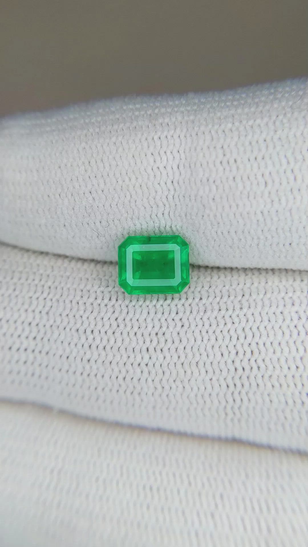 1.20 Ct. Emerald from Brazil Size Video