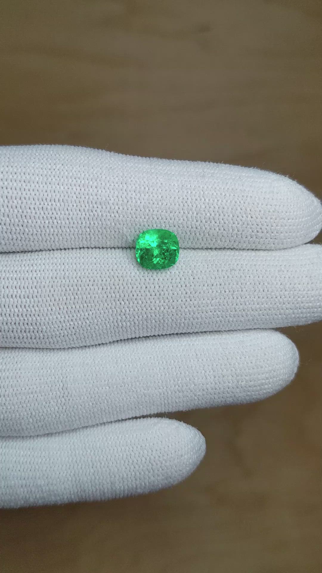 1.75 Ct. Emerald from Colombia Size Video