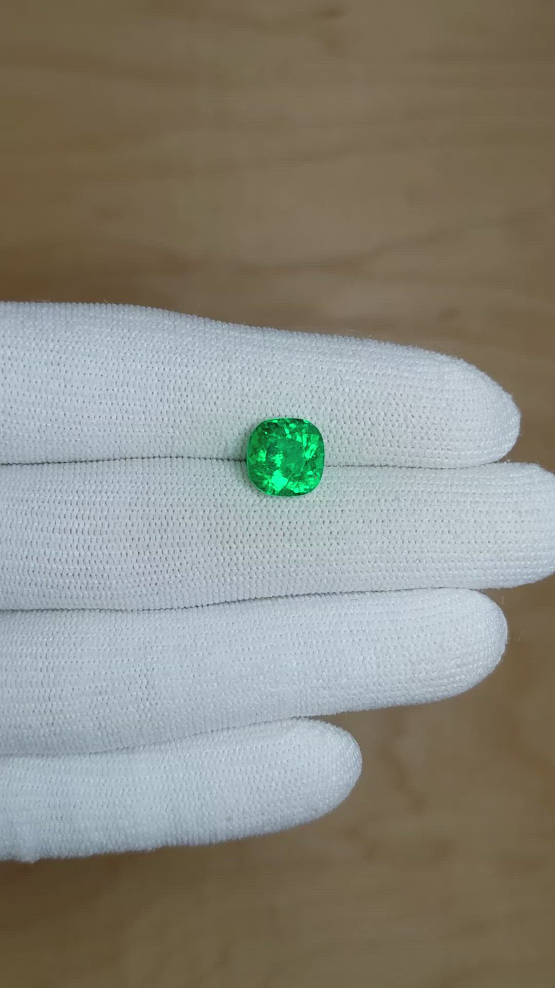 2.90 Ct. Emerald from Colombia Size Video