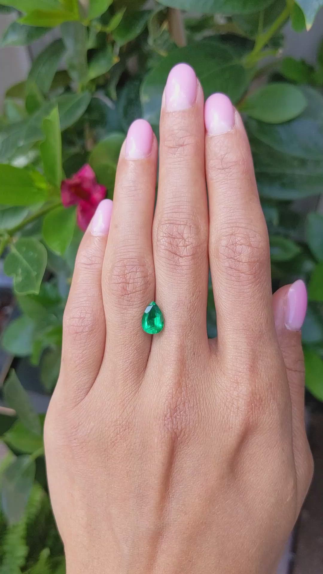 1.42 Ct. Emerald from Colombia Size Video