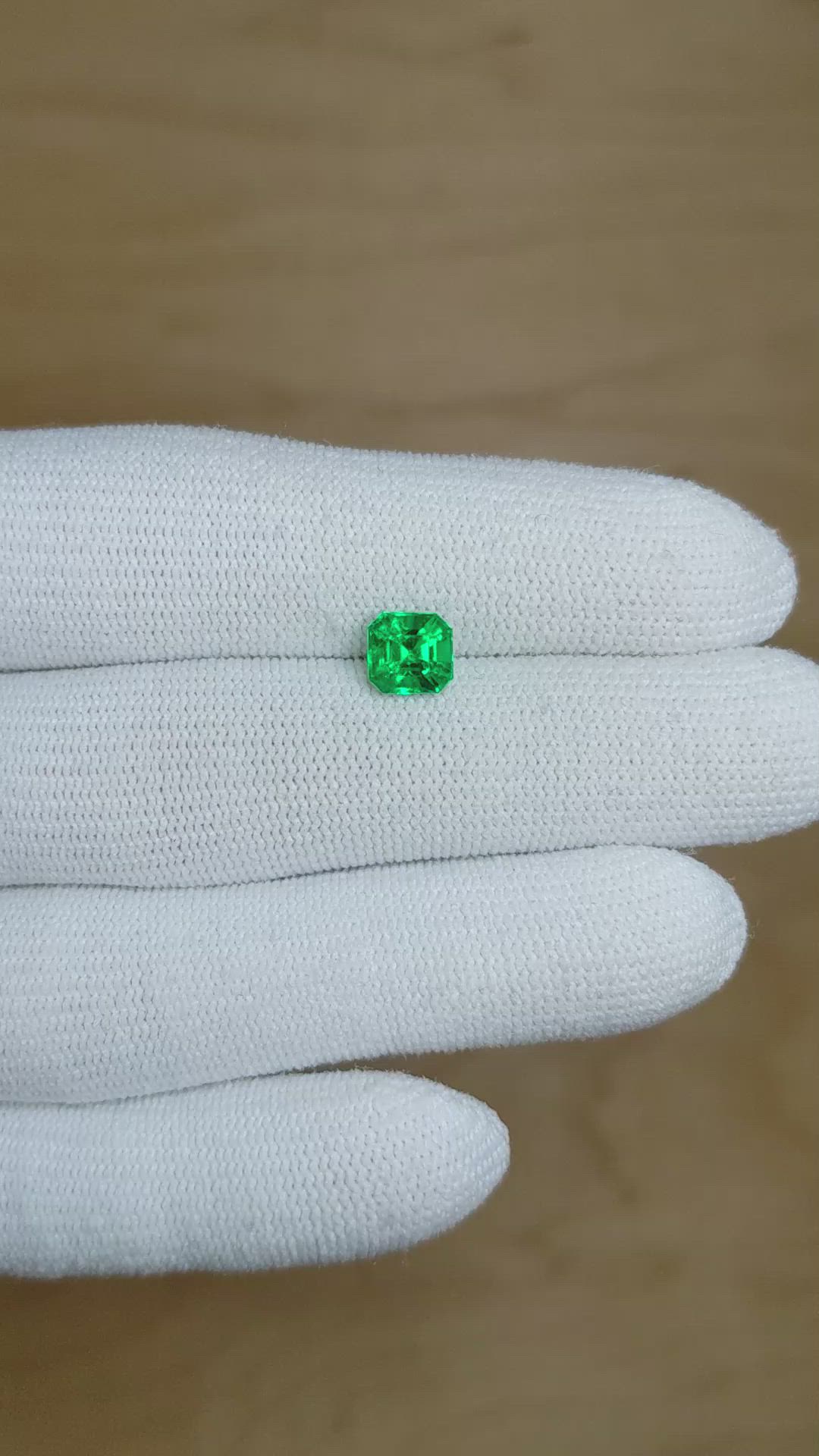 1.28 Ct. Emerald from Colombia Size Video