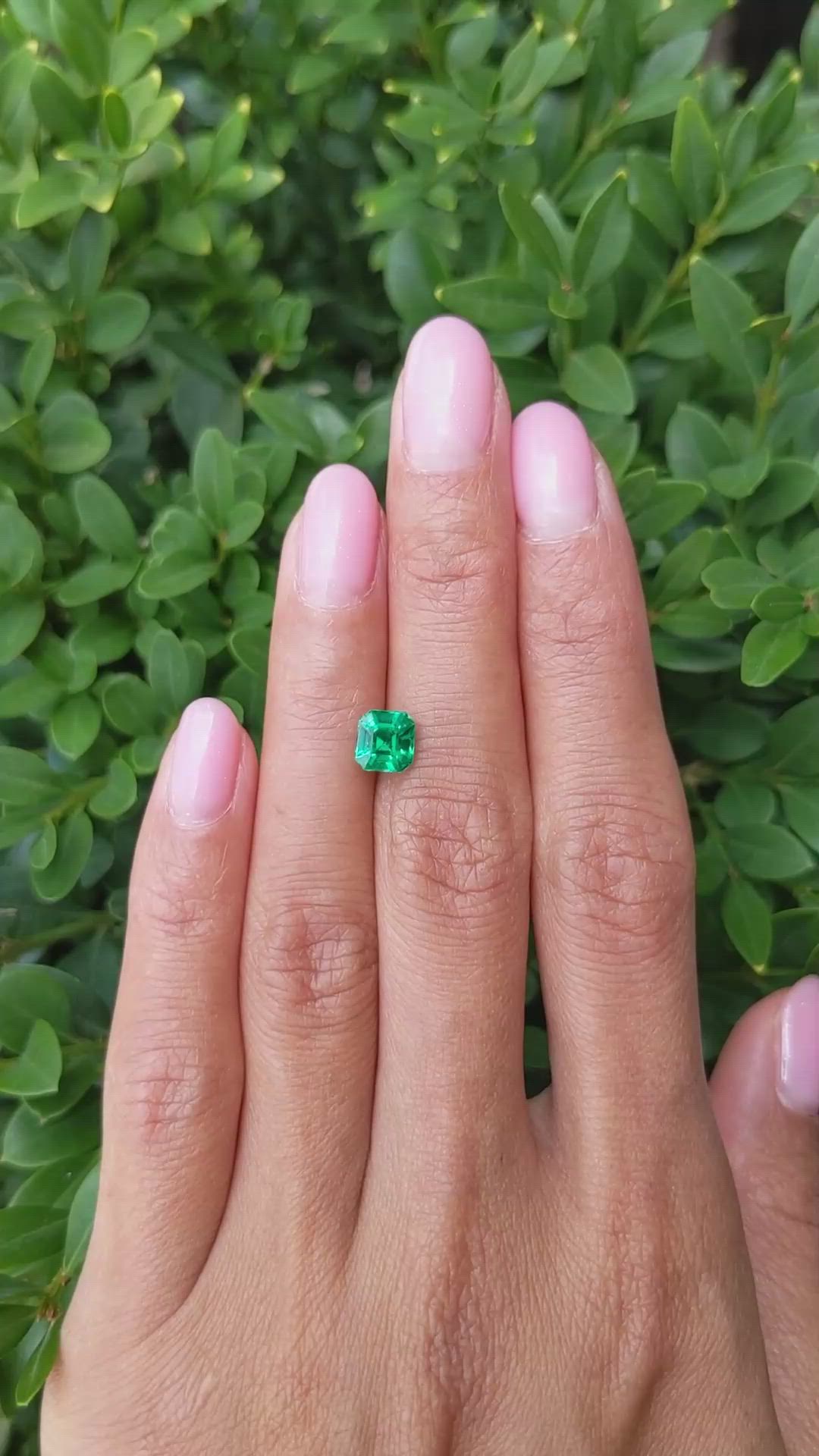 1.28 Ct. Emerald from Colombia Size Video