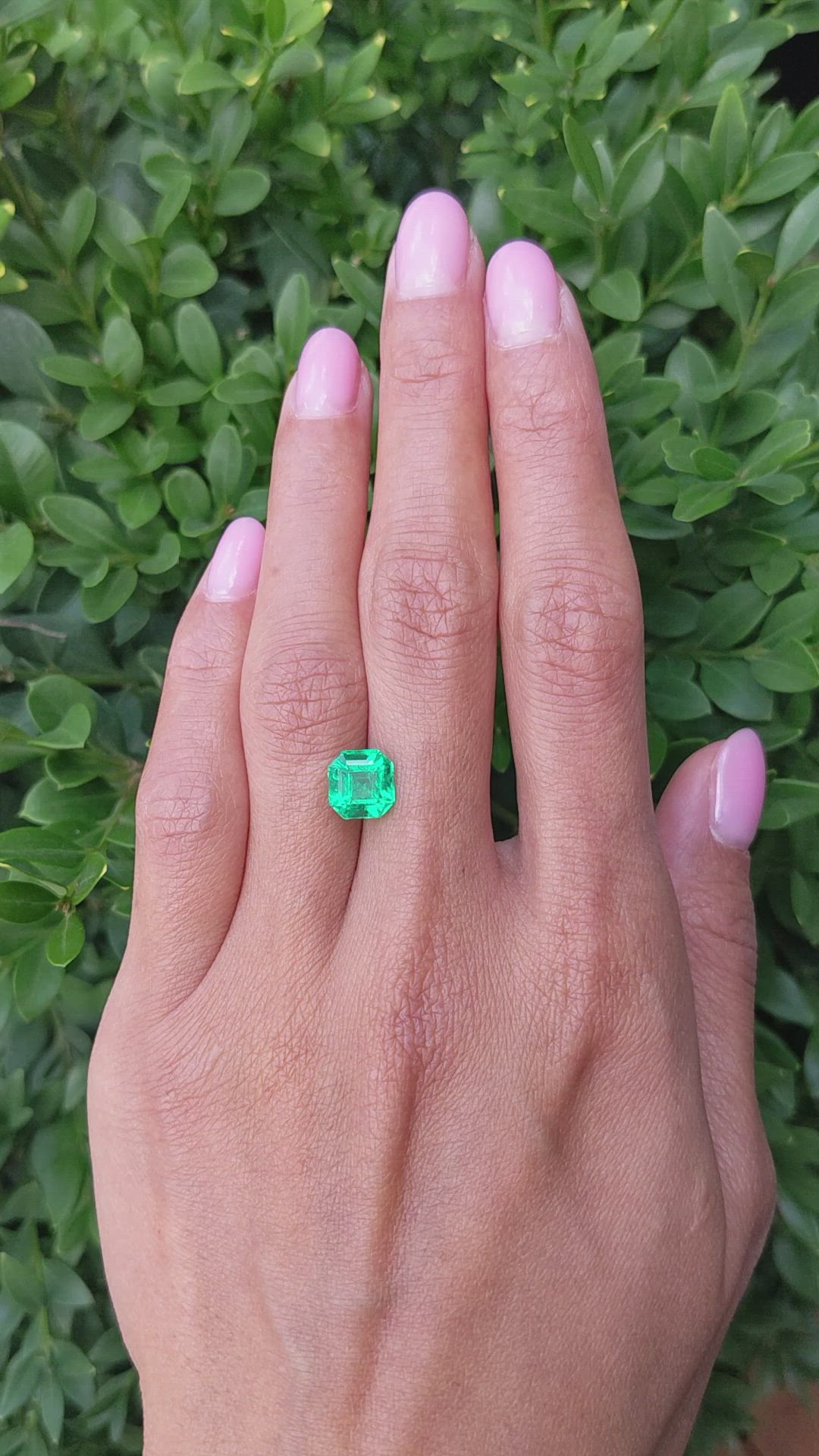 2.55 Ct. Emerald from Colombia Size Video