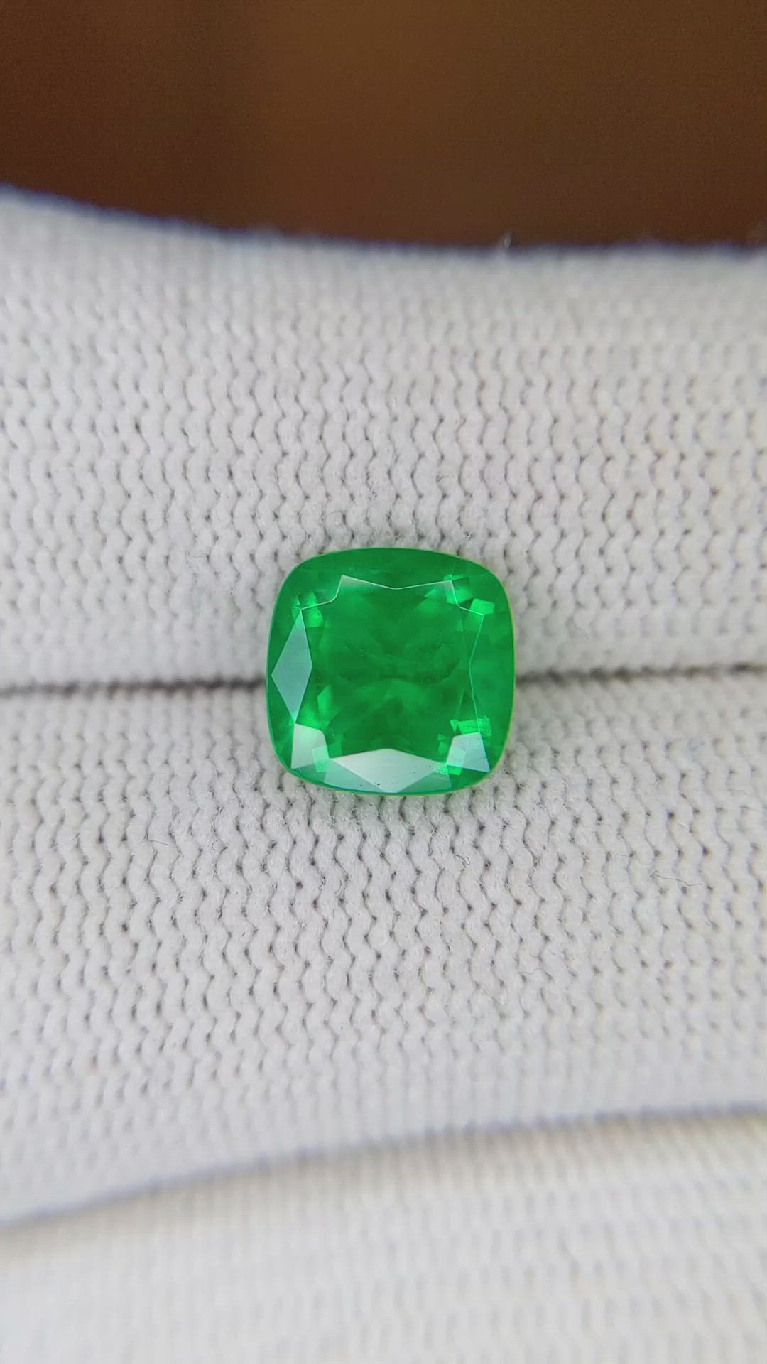 1.96 Ct. Emerald from Colombia Size Video
