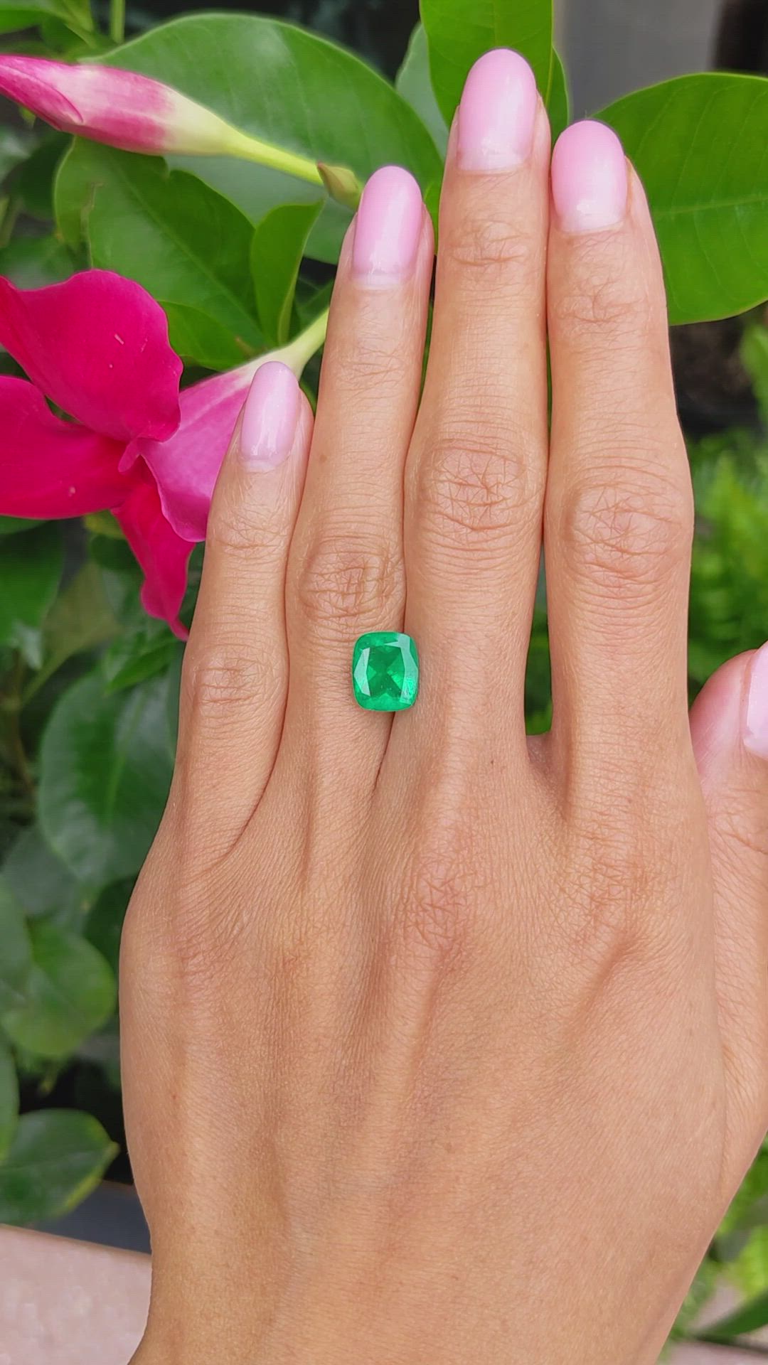 2.58 Ct. Emerald from Colombia Size Video