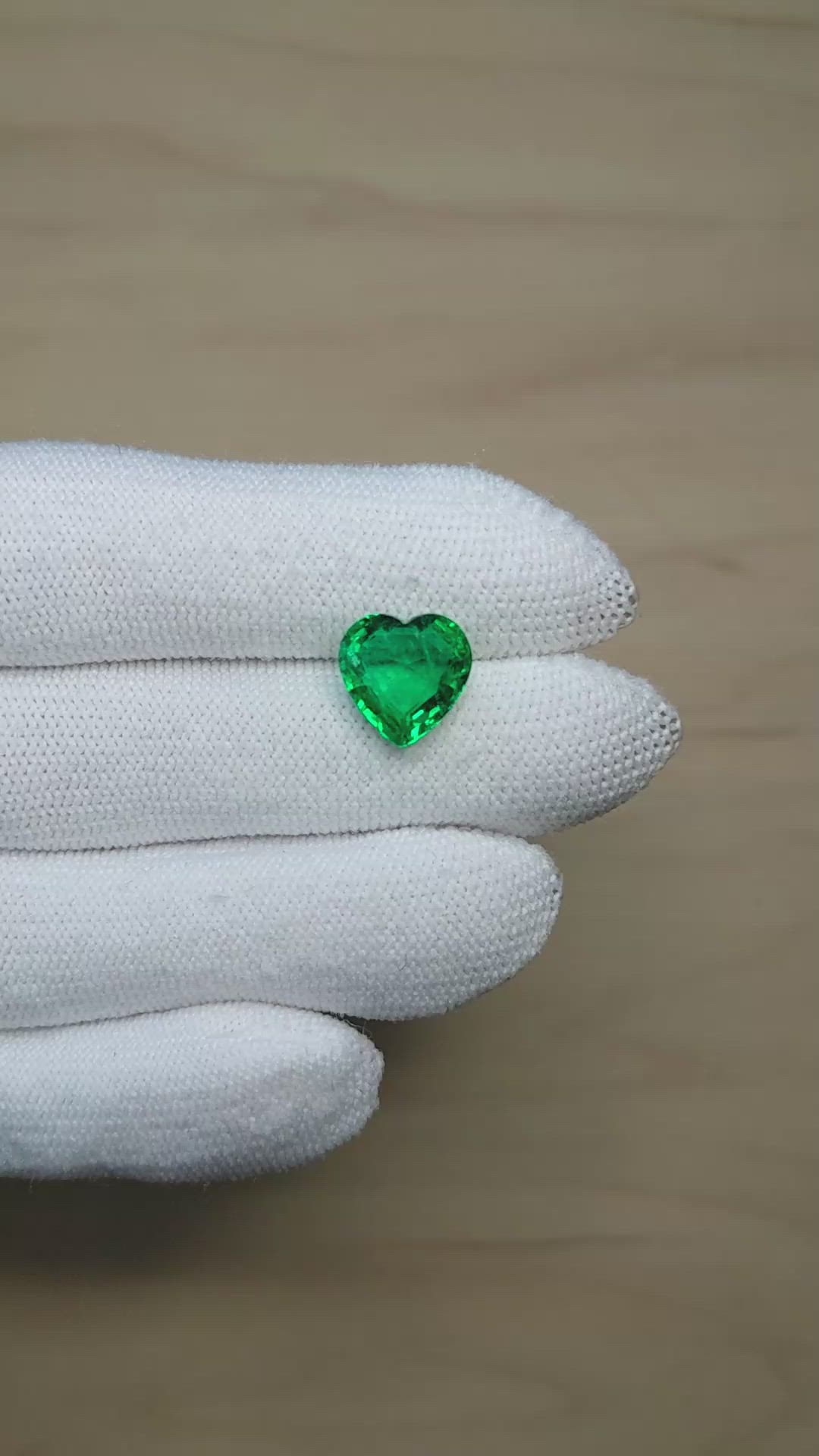 4.22 Ct. Emerald from Zambia Size Video