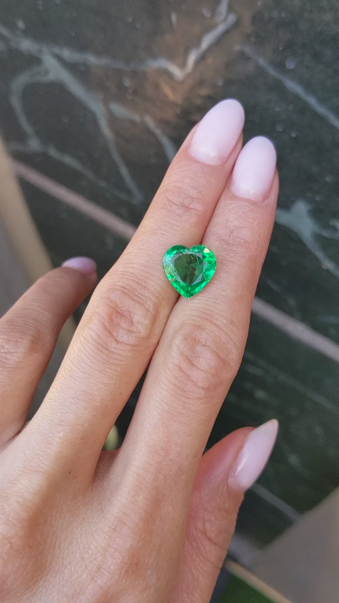 4.22 Ct. Emerald from Zambia Size Video