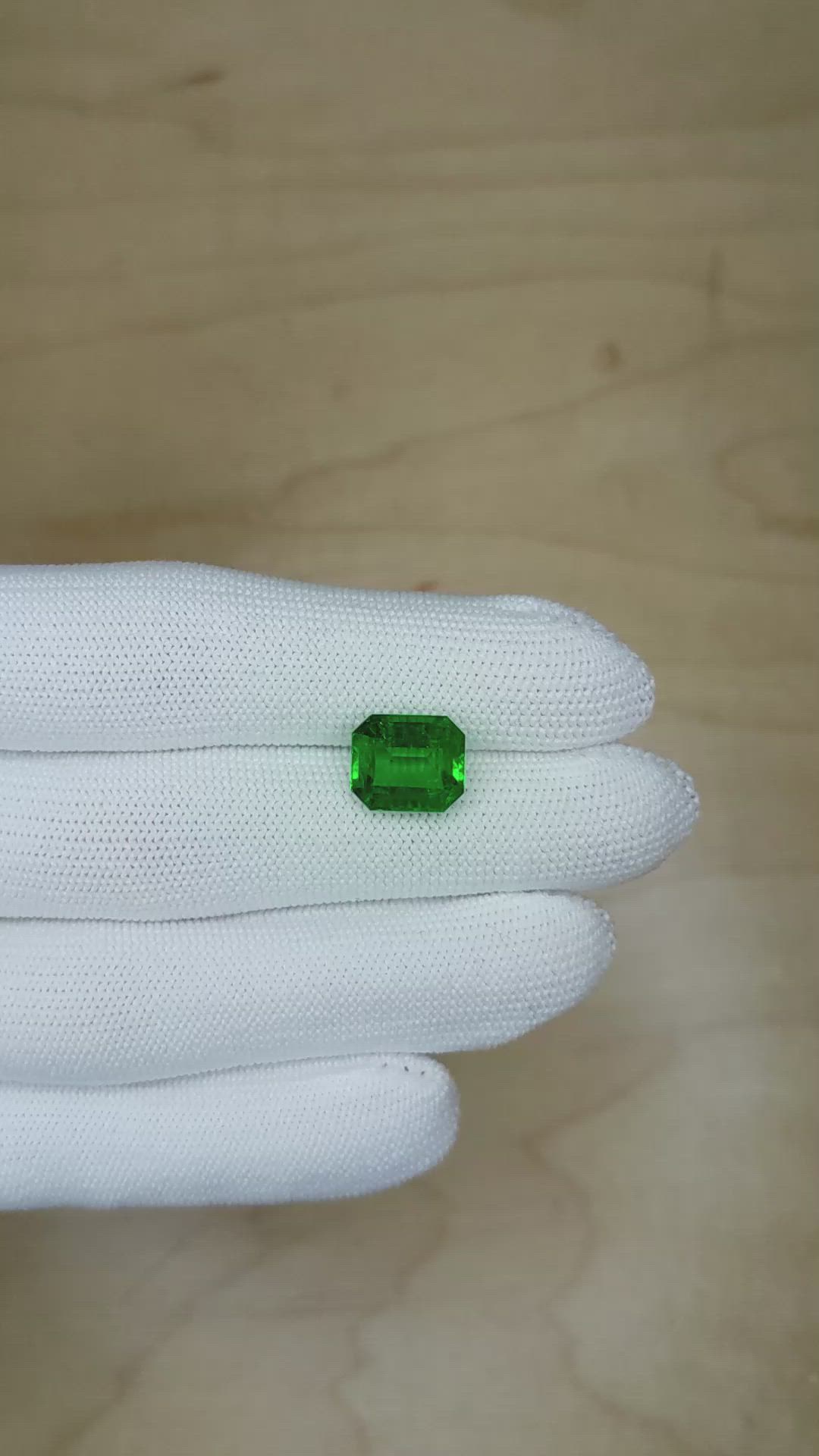4.78 Ct. Emerald from Zambia Size Video