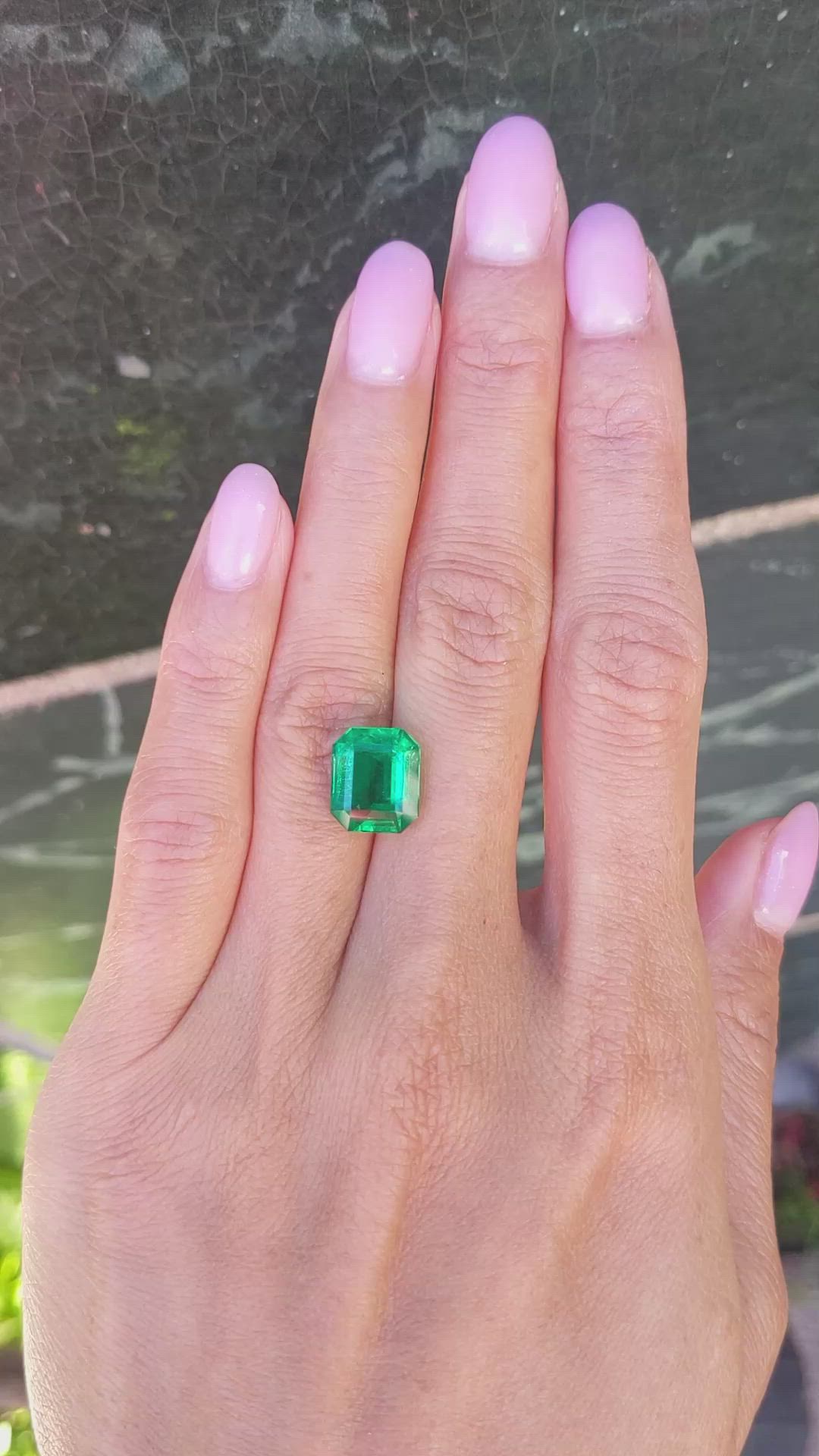 4.78 Ct. Emerald from Zambia Size Video
