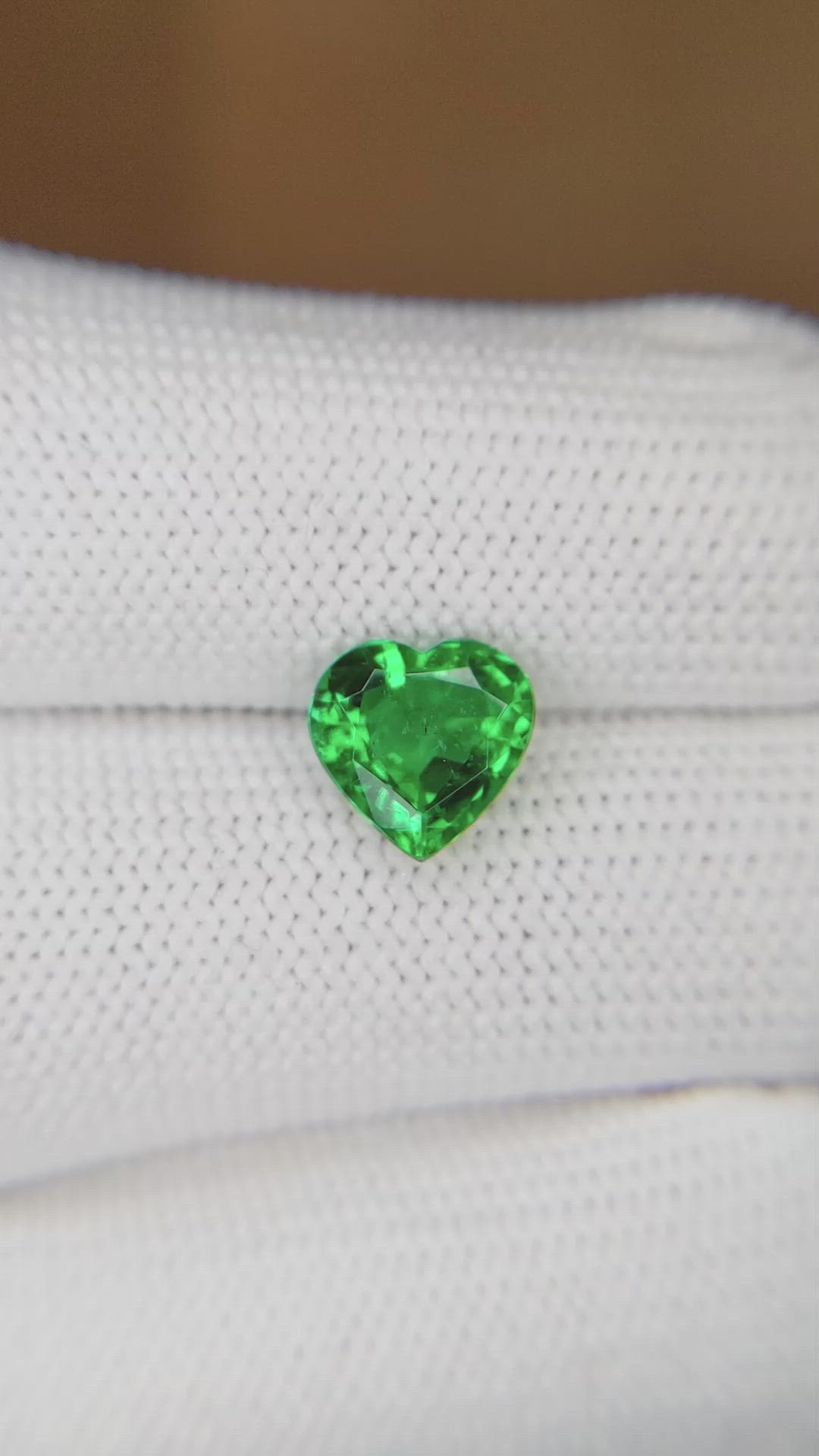 1.65 Ct. Emerald from Zambia Size Video