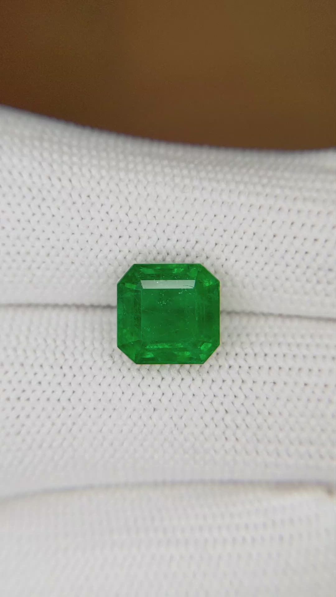 3.23 Ct. Emerald from Zambia Size Video
