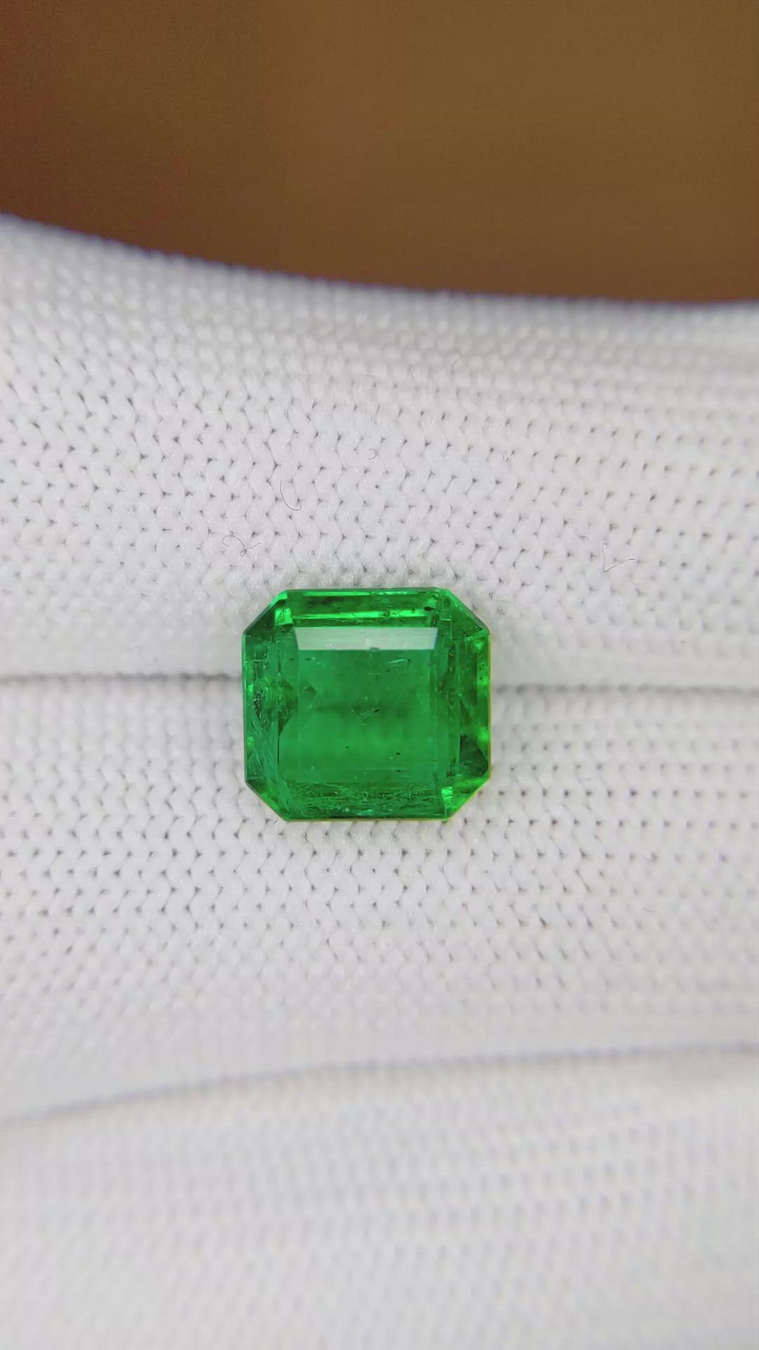 3.47 Ct. Emerald from Zambia Size Video