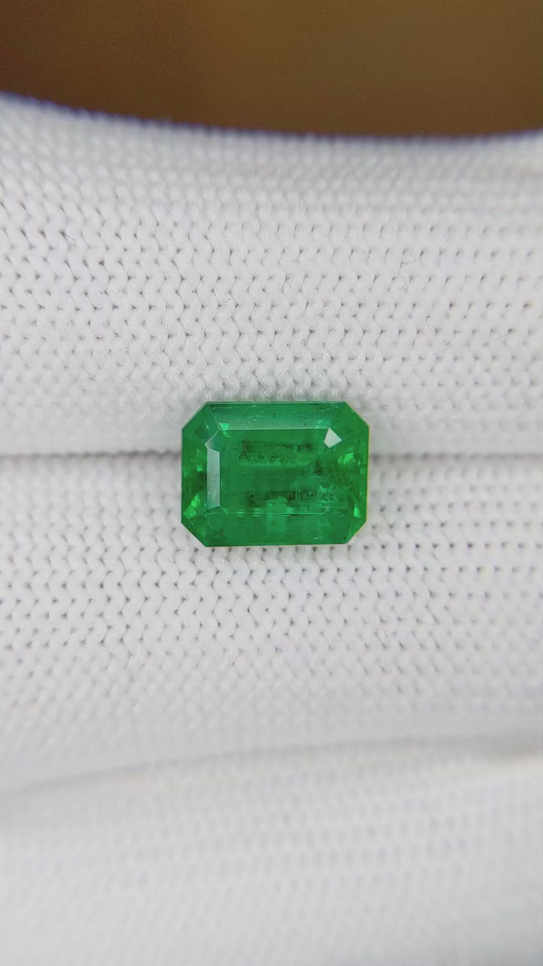 2.49 Ct. Emerald from Zambia Size Video