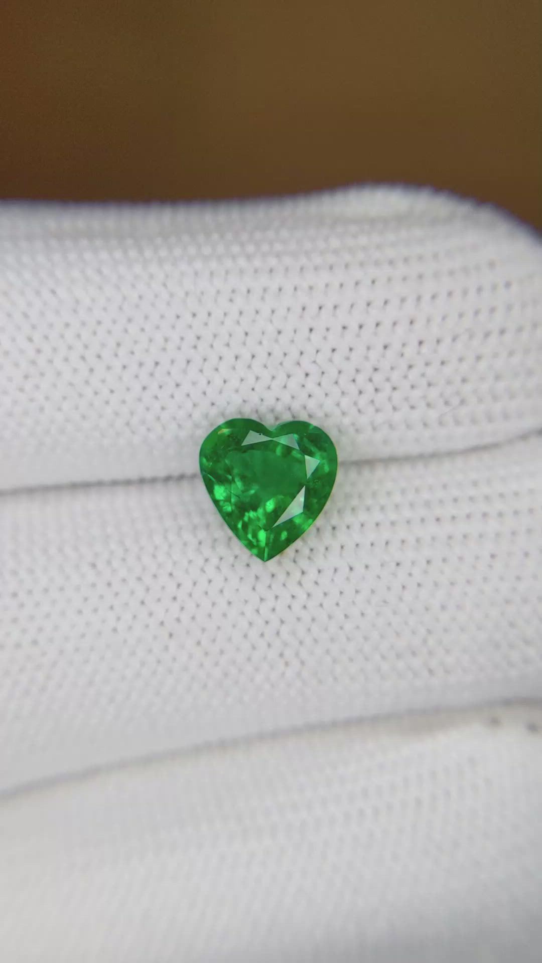 1.40 Ct. Emerald from Zambia Size Video