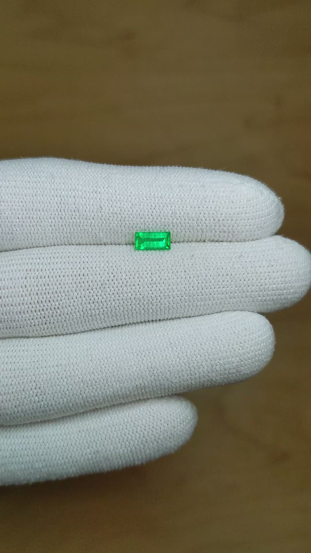0.46 Ct. Emerald from Afghanistan Size Video