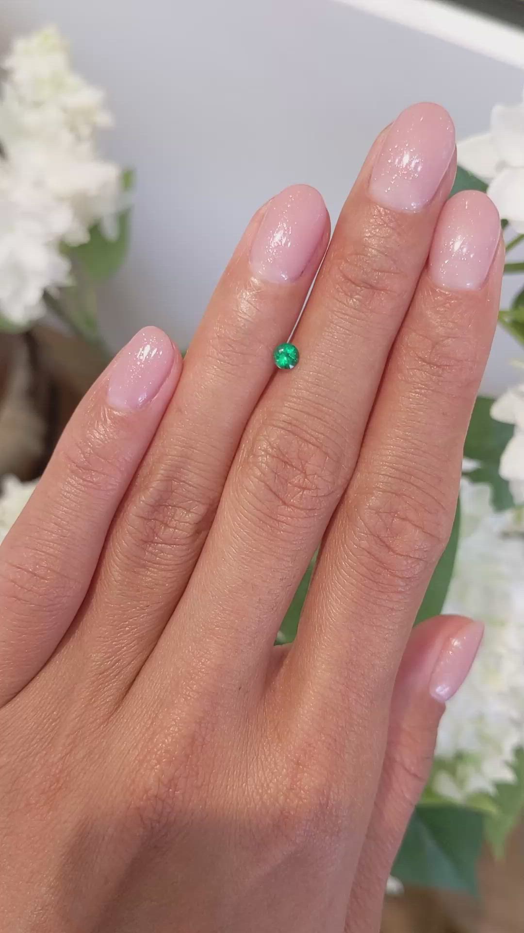 0.18 Ct. Emerald from Afghanistan Size Video