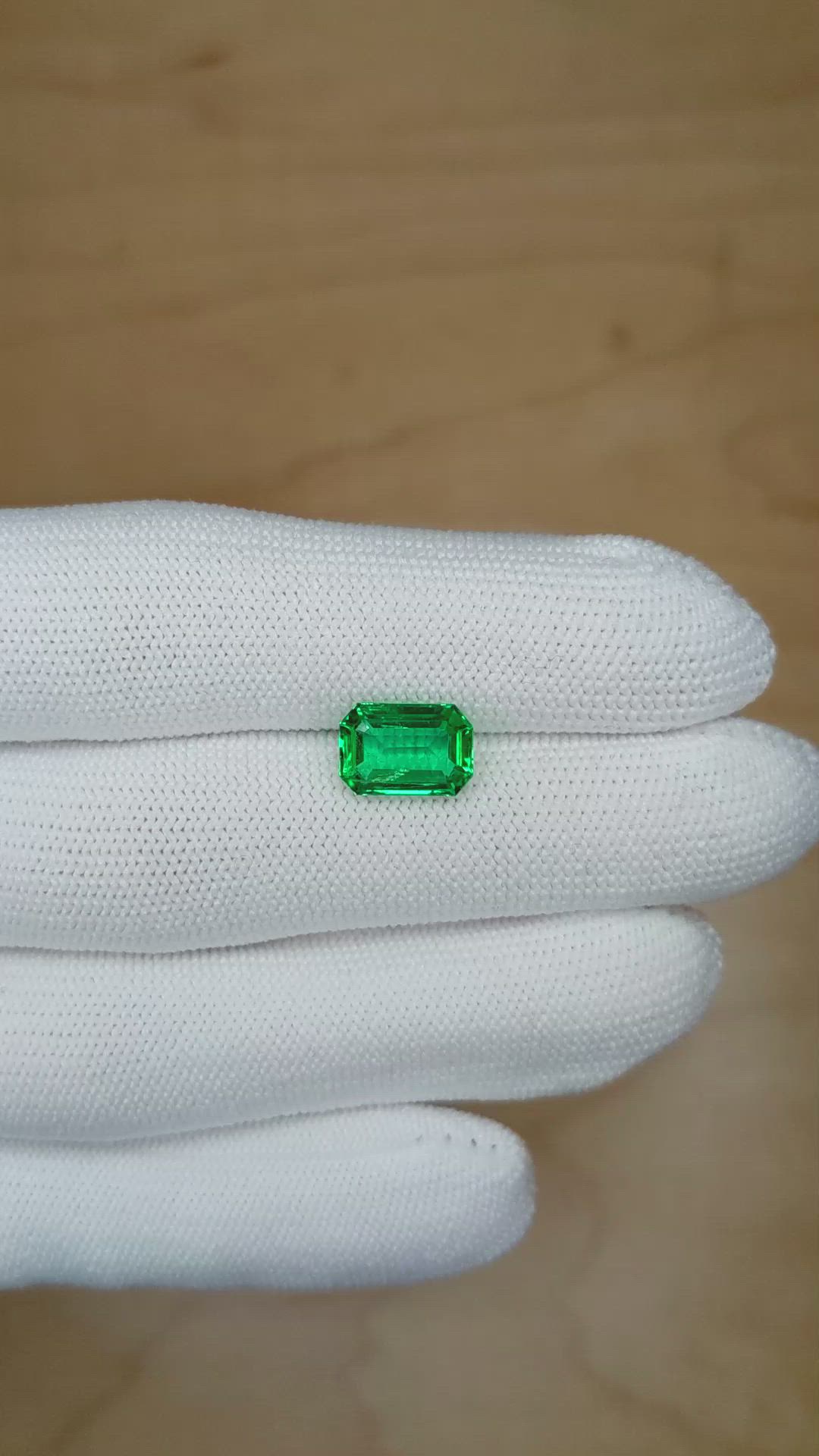 2.69 Ct. Emerald from Zambia Size Video