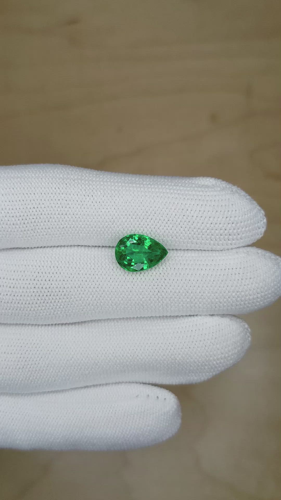 2.62 Ct. Emerald from Zambia Size Video