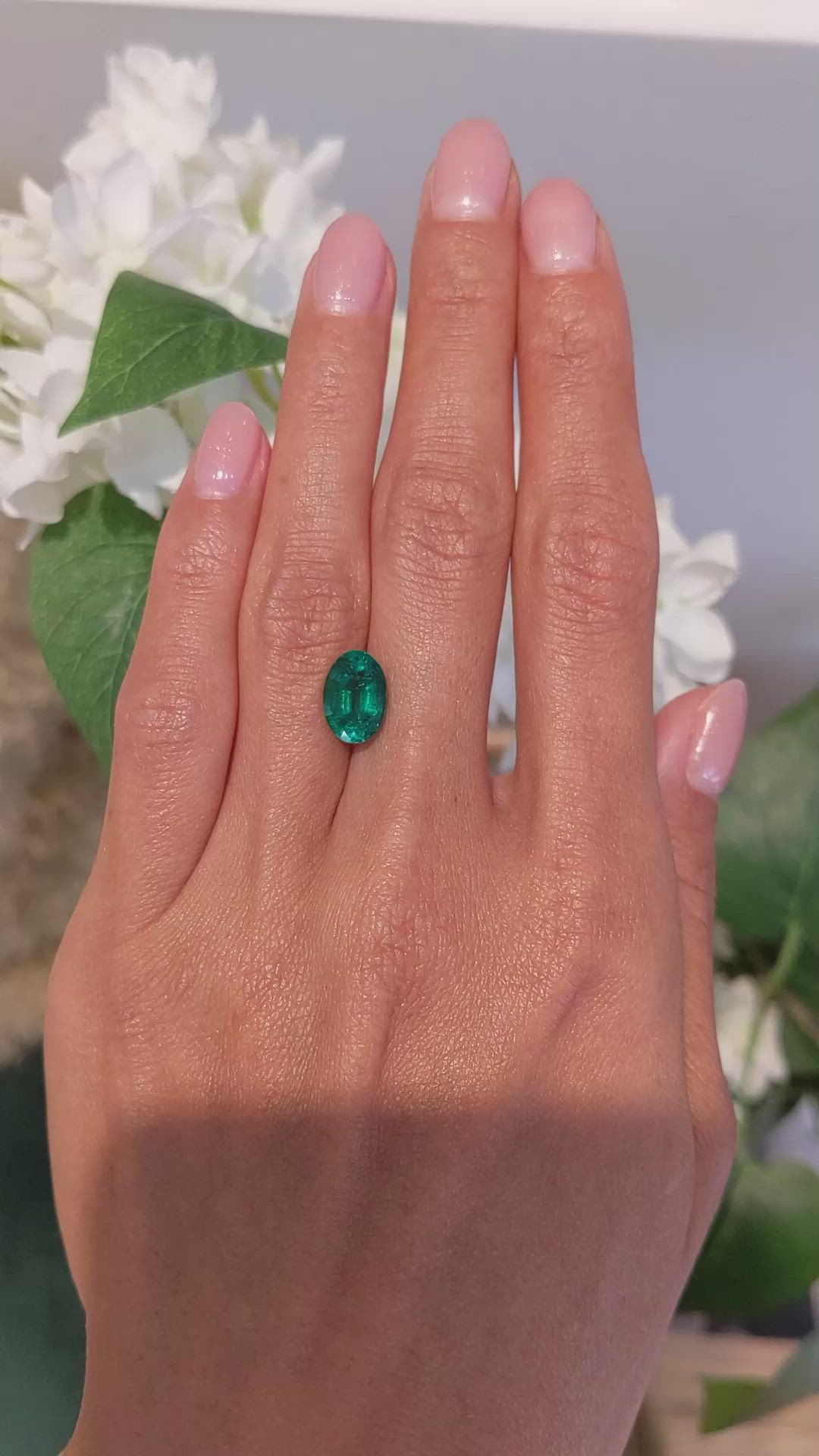 2.53 Ct. Emerald from Zambia Size Video