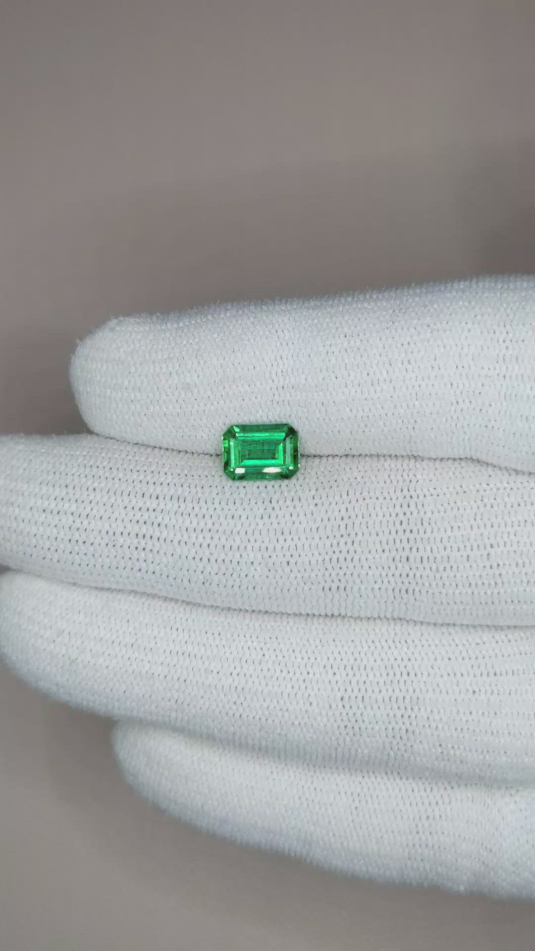 1.18 Ct. Emerald from Zambia Size Video