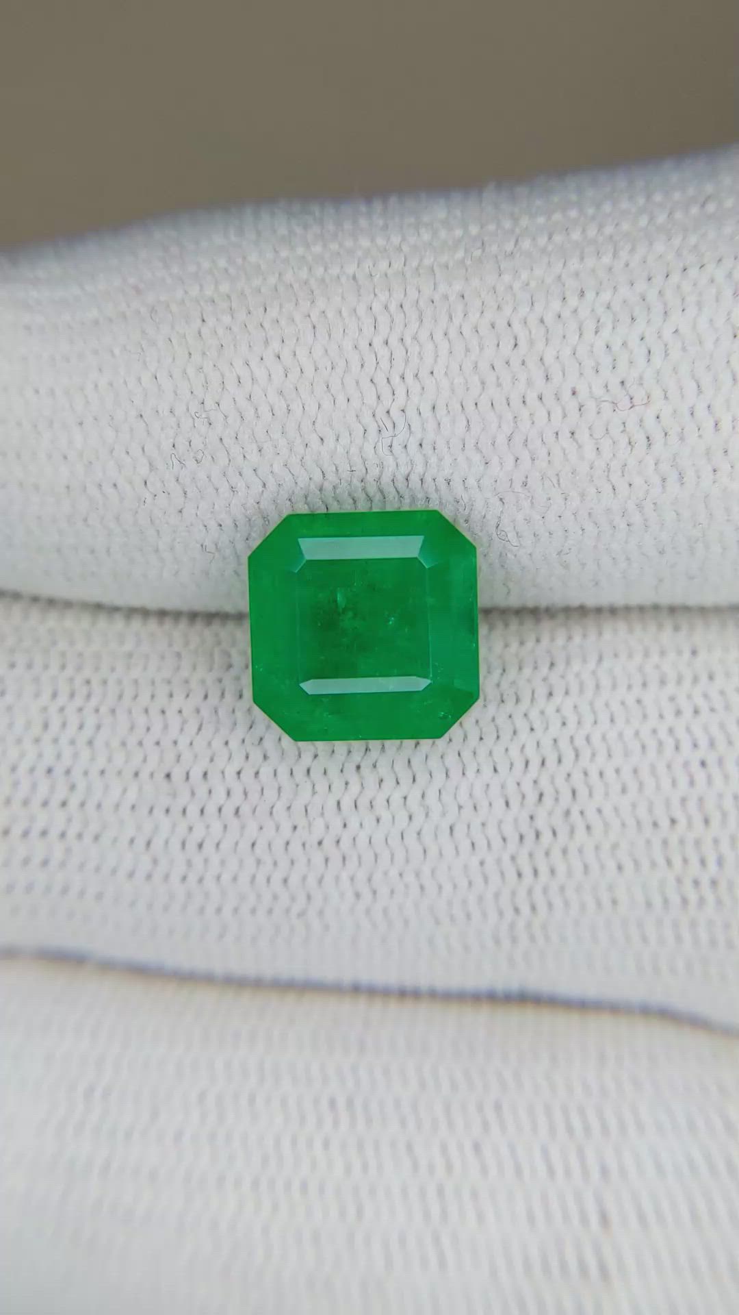 3.73 Ct. Emerald from Afghanistan Size Video