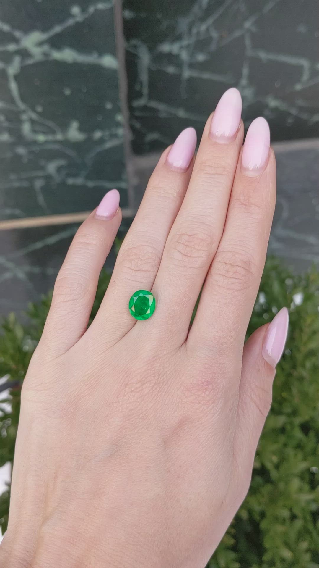 2.18 Ct. Emerald from Afghanistan Size Video