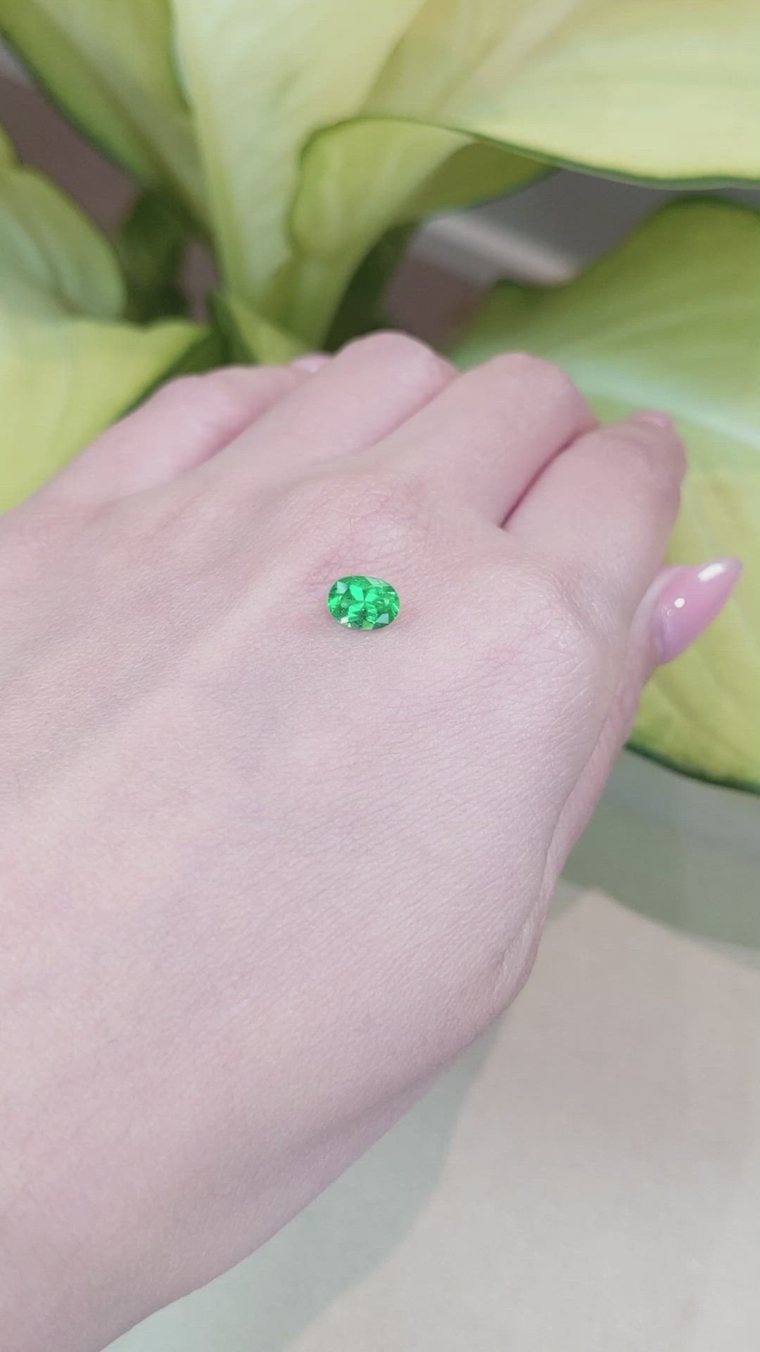 0.74 Ct. Emerald from Colombia Size Video