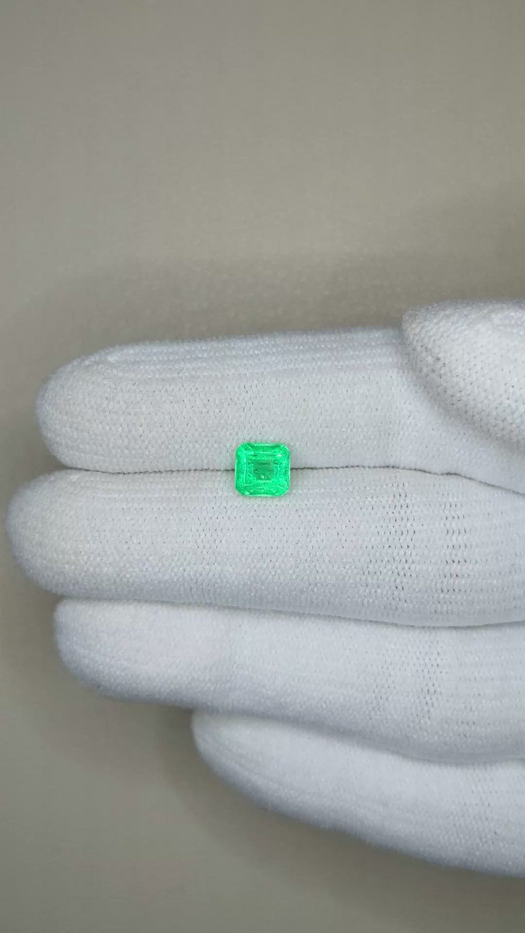 0.92 Ct. Emerald from Afghanistan Size Video