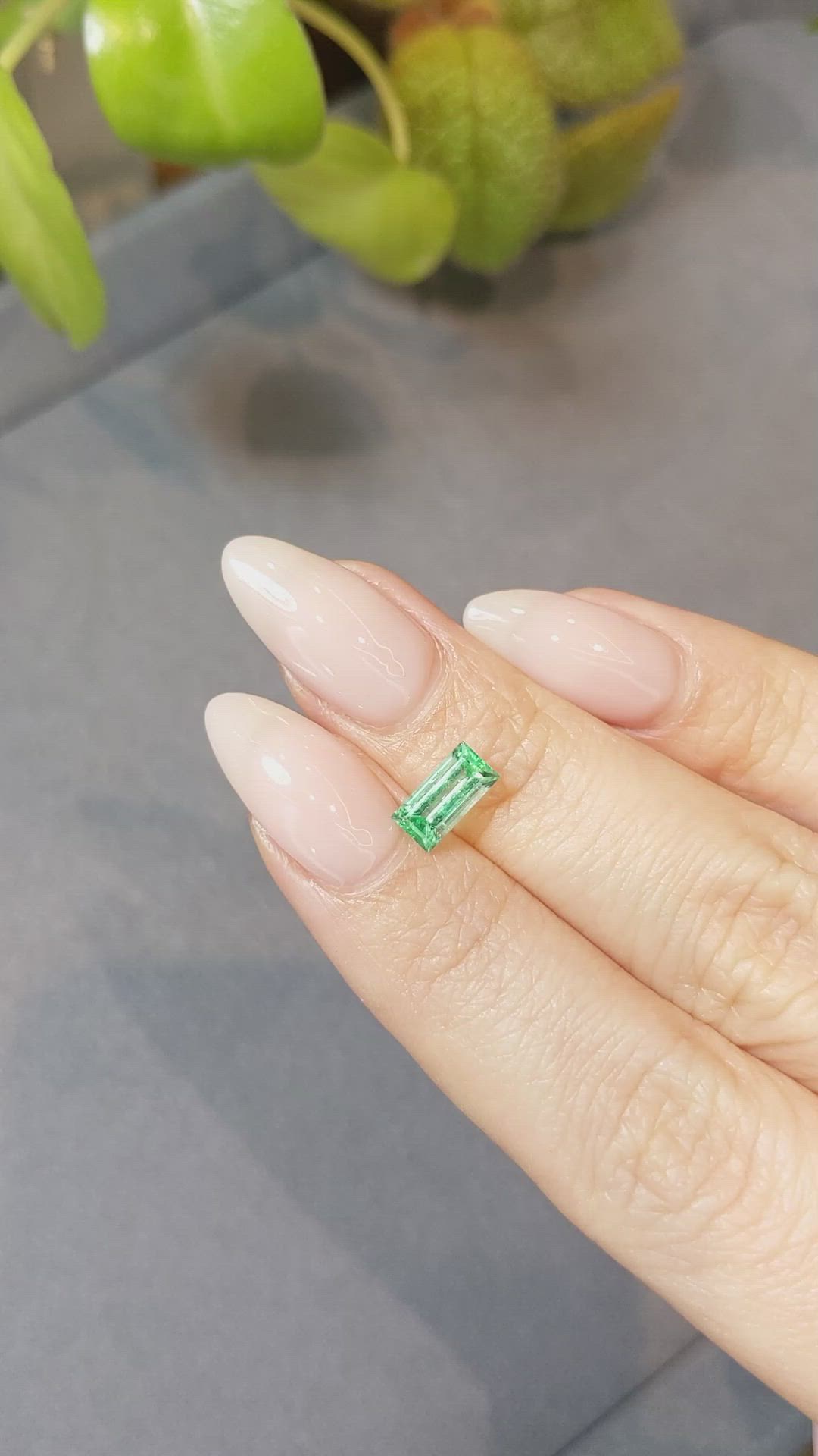 0.82 Ct. Emerald from Afghanistan Size Video