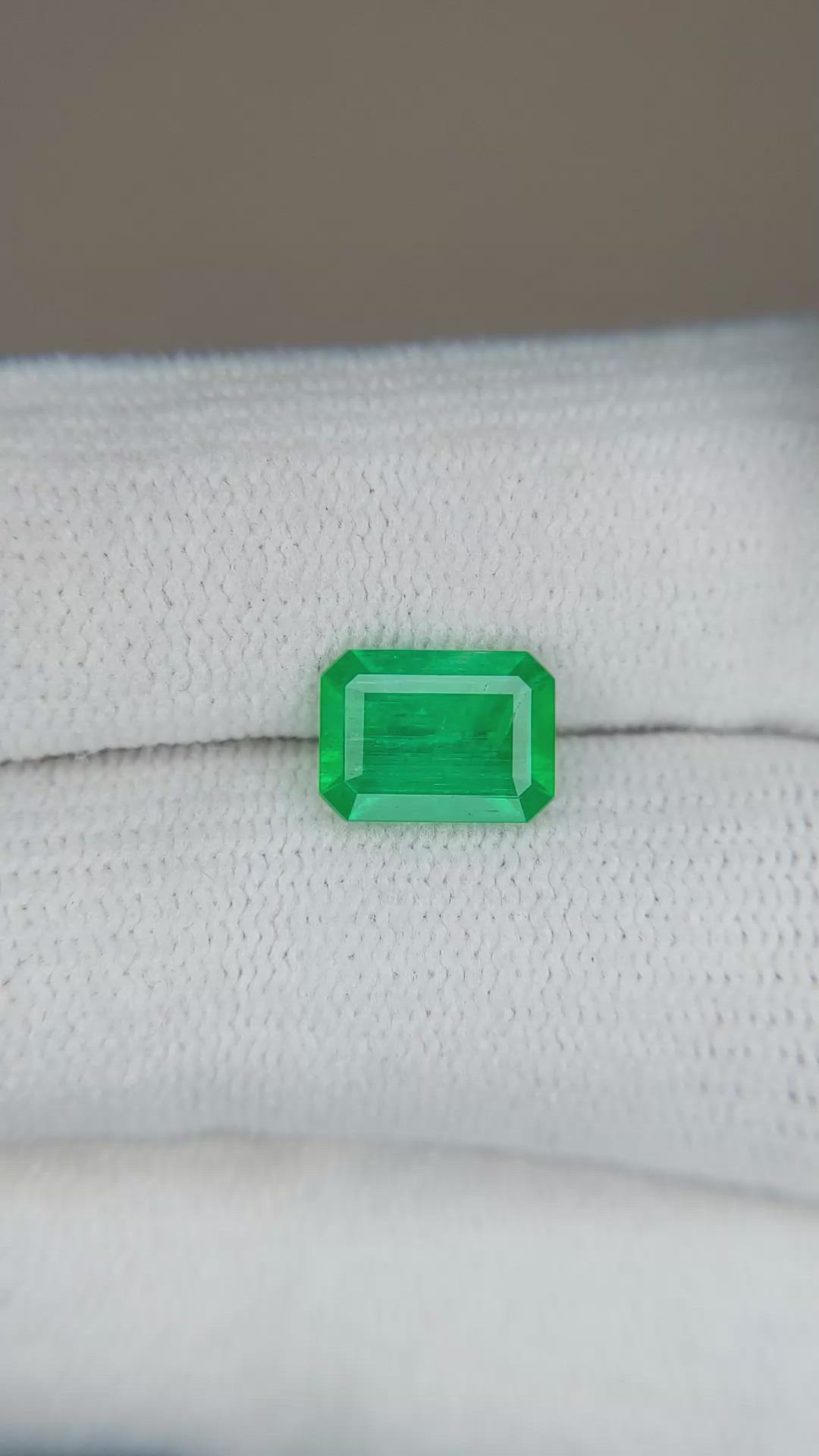 1.40 Ct. Emerald from Afghanistan Size Video