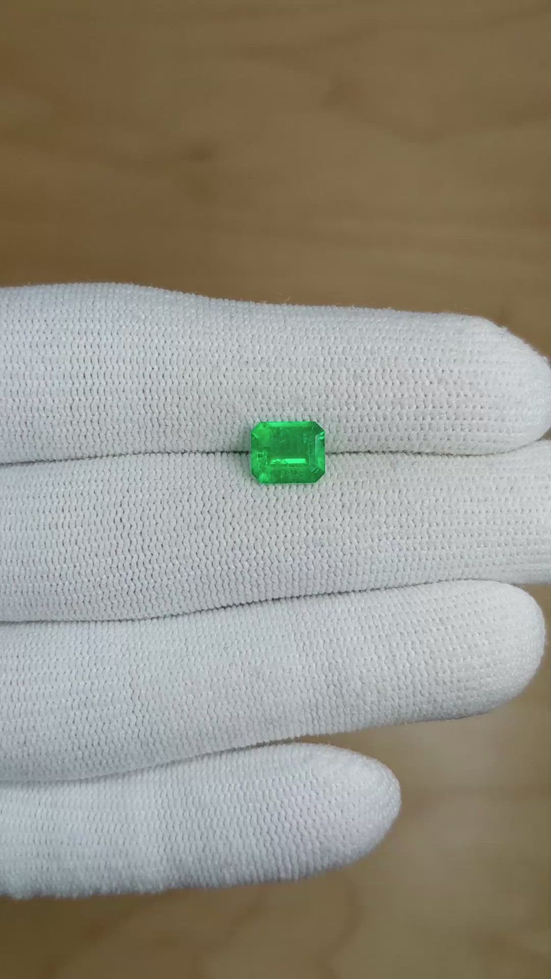 1.07 Ct. Emerald from Colombia Size Video